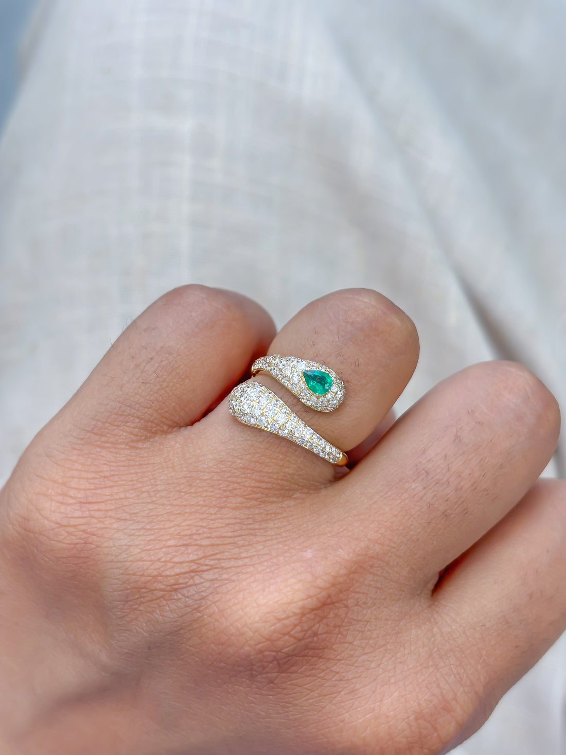 JPRG-4036/9879 Emerald Diamond Ring | 18K