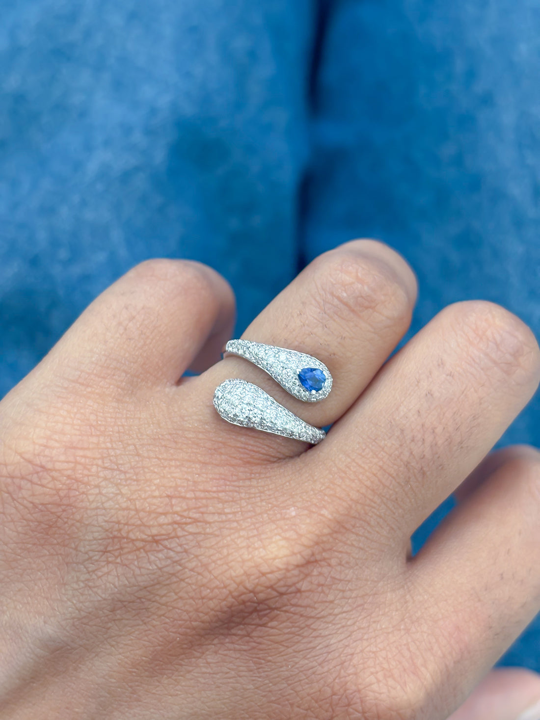 JPRG-4069/9949 Blue Sapphire Diamond Ring | 18K