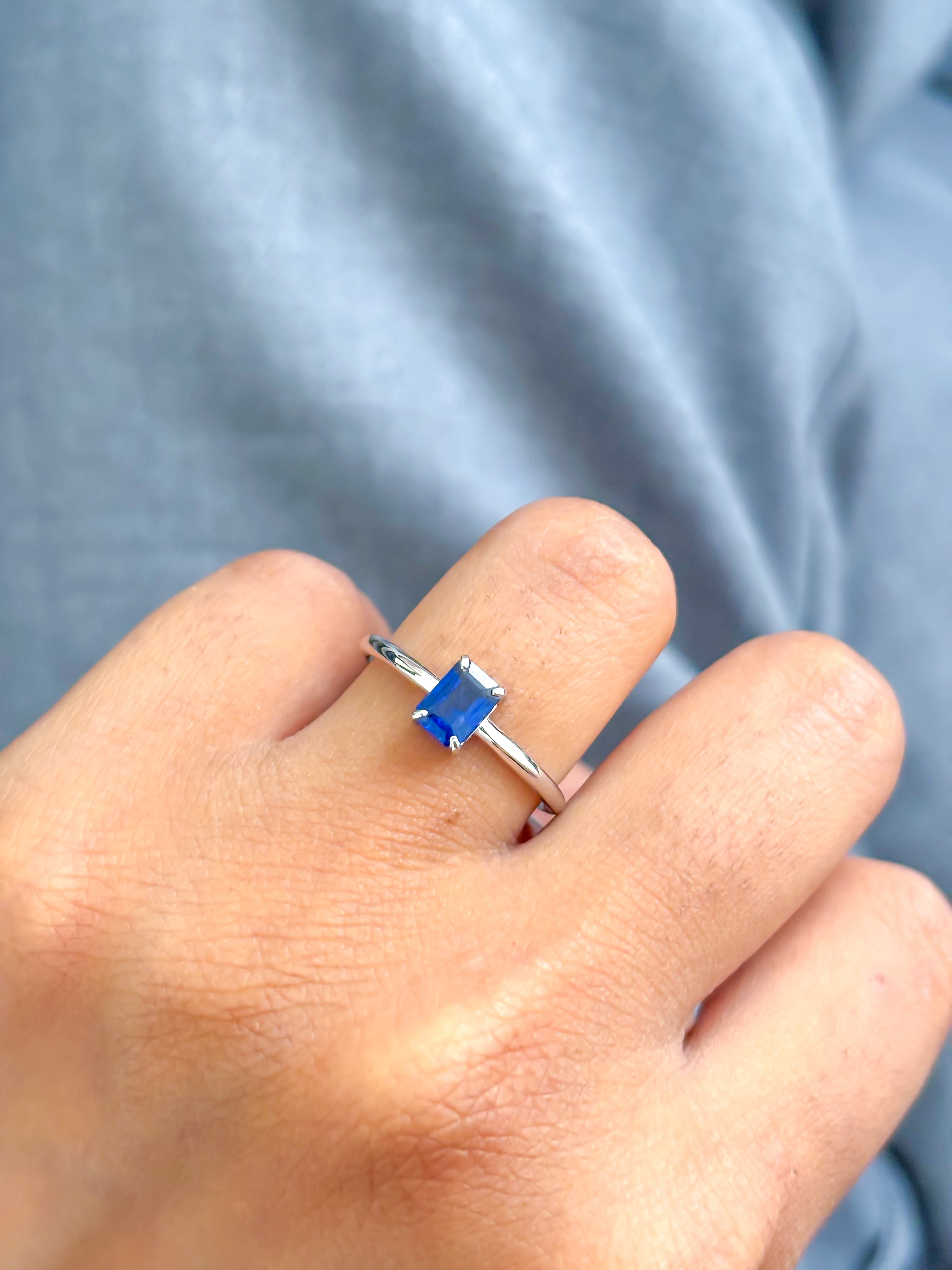 JPRG-4130/10103 Blue Sapphire Ring | 18K
