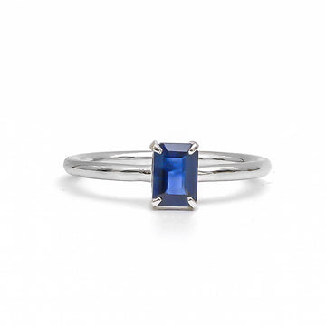 JPRG-4130/10103 Blue Sapphire Ring | 18K