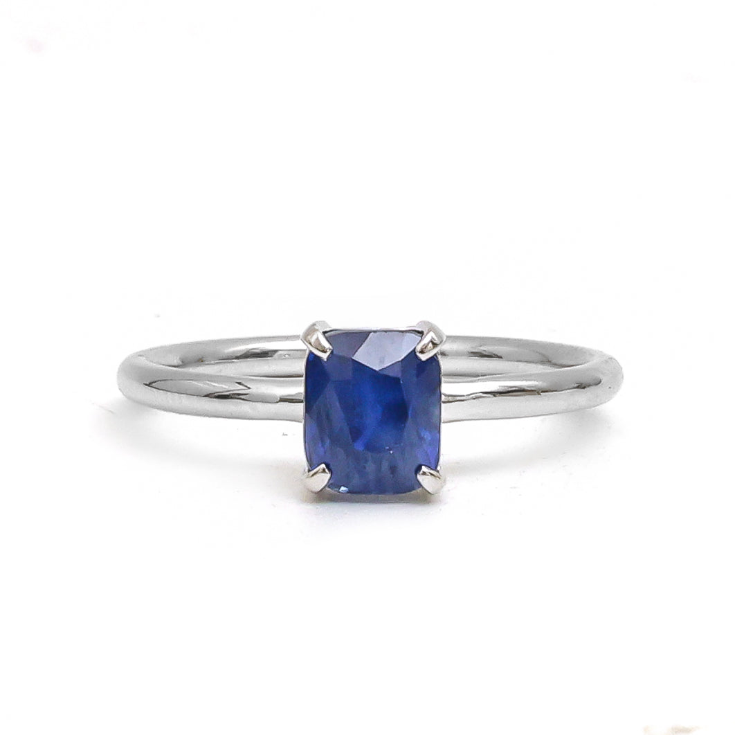 JPRG-4131/10104 Blue Sapphire Ring | 18K