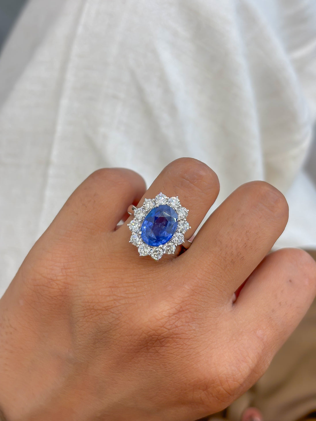 JPRG-4165/10209 Blue Sapphire Diamond Ring | 18K