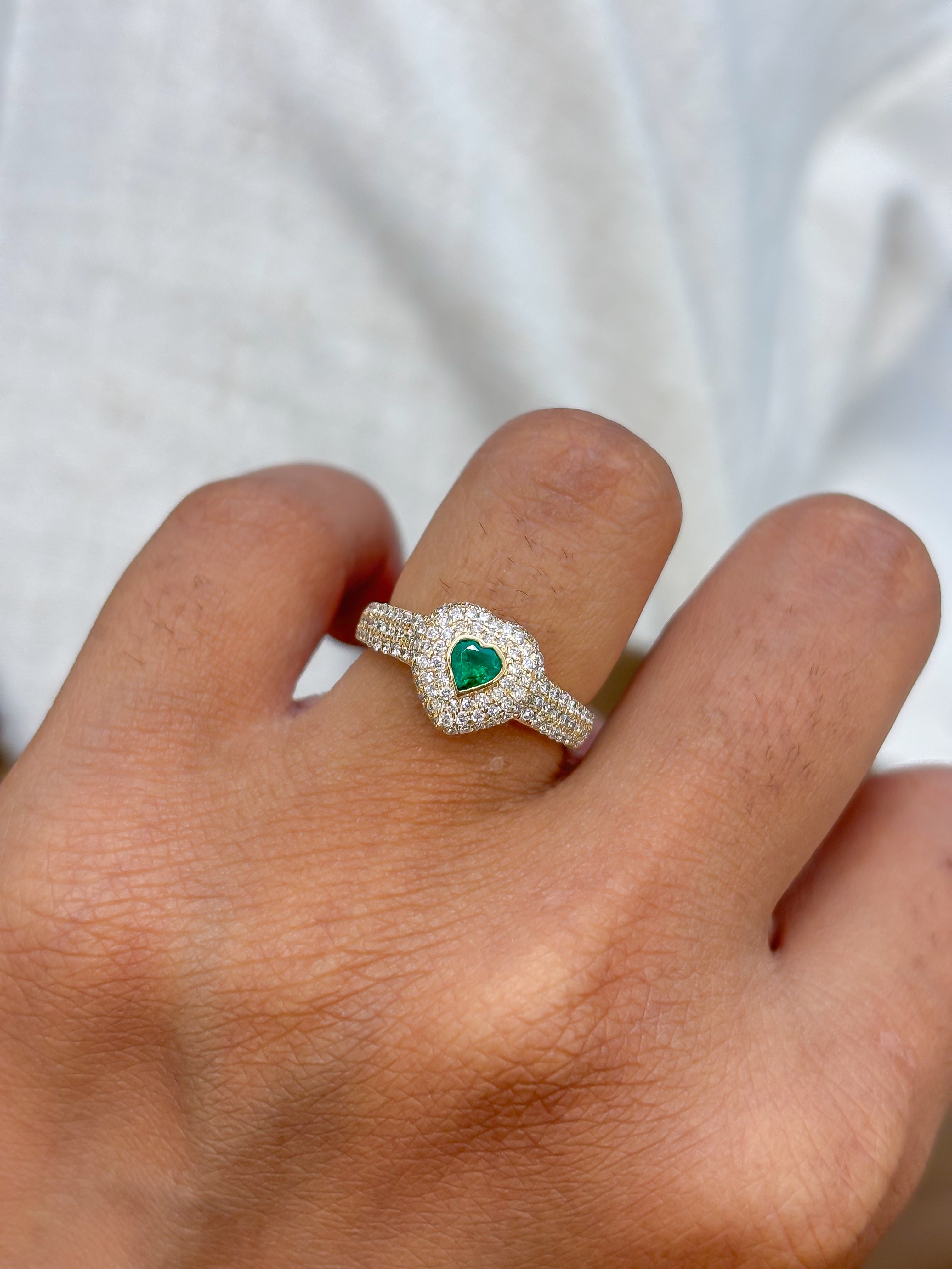 JPRG-4183/10253 Emerald Diamond Ring | 18K