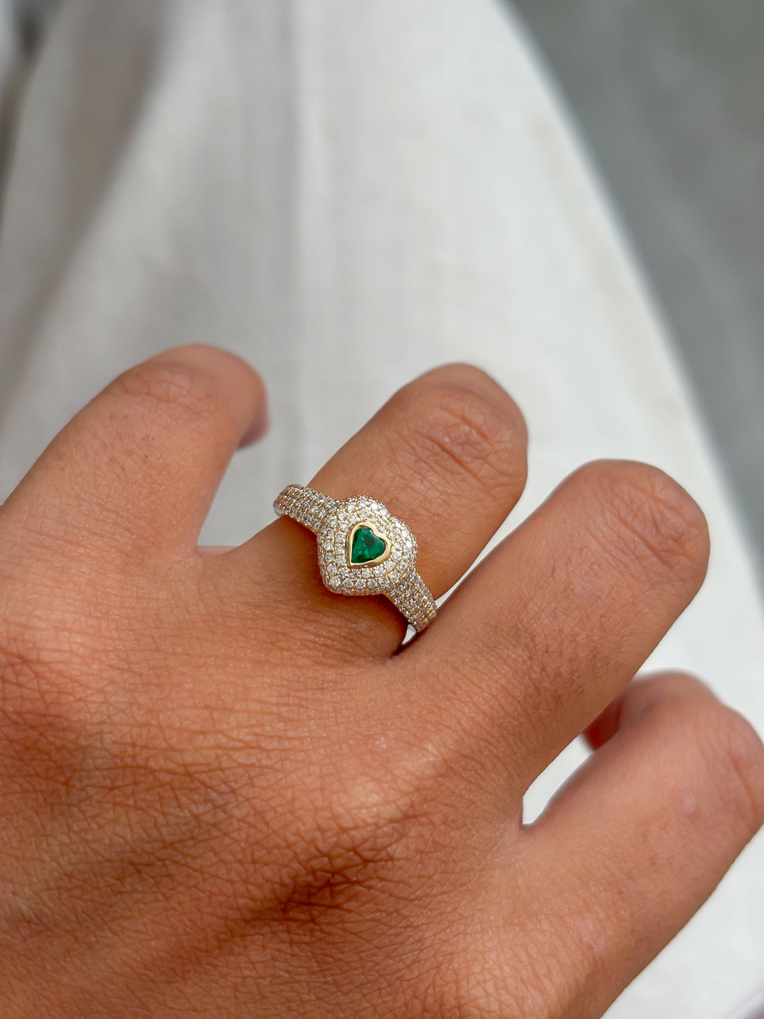 JPRG-4220/10322 Emerald Diamond Ring | 18K