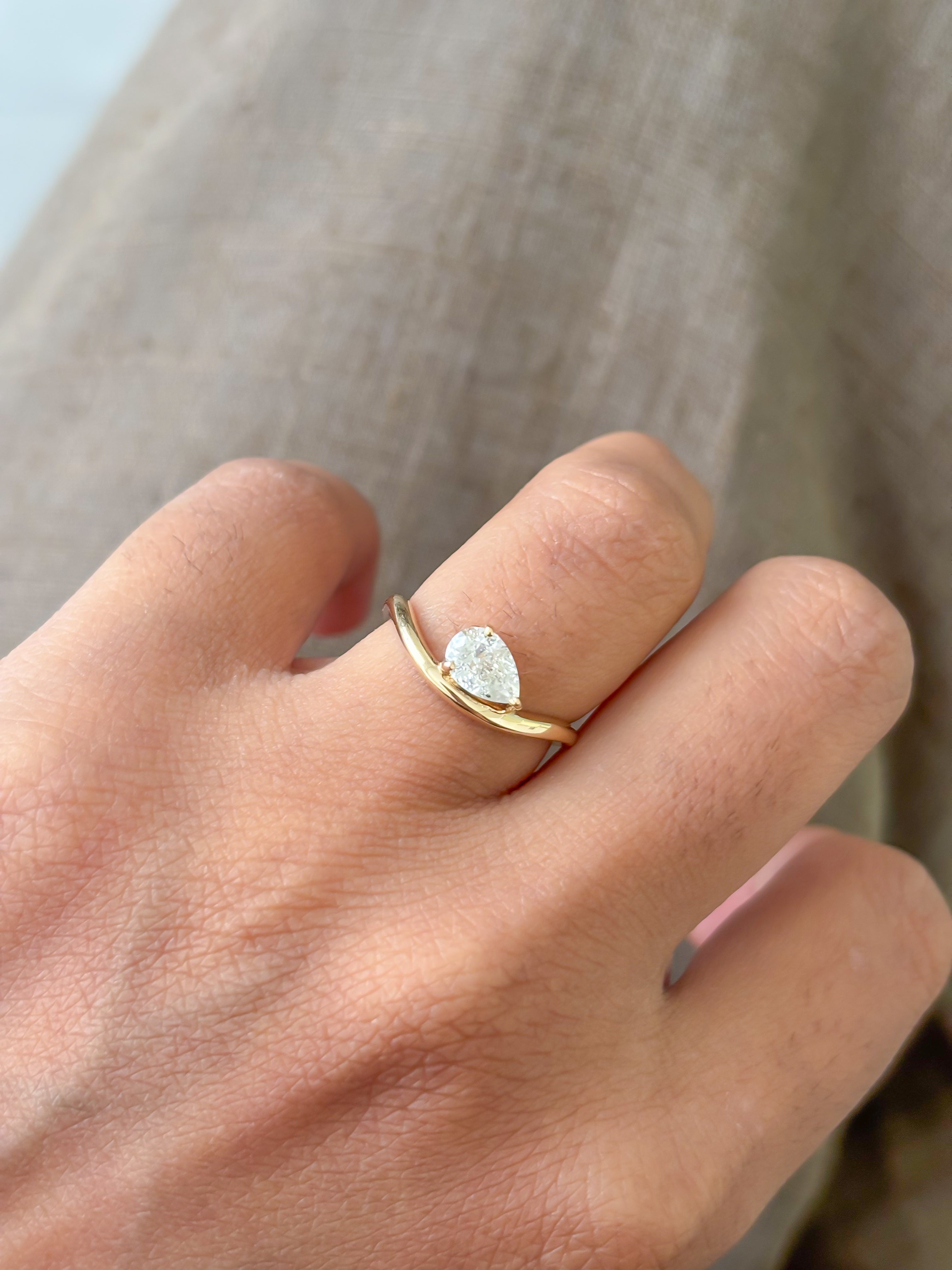 JPRG-4257/10438 Diamond Ring | 18K