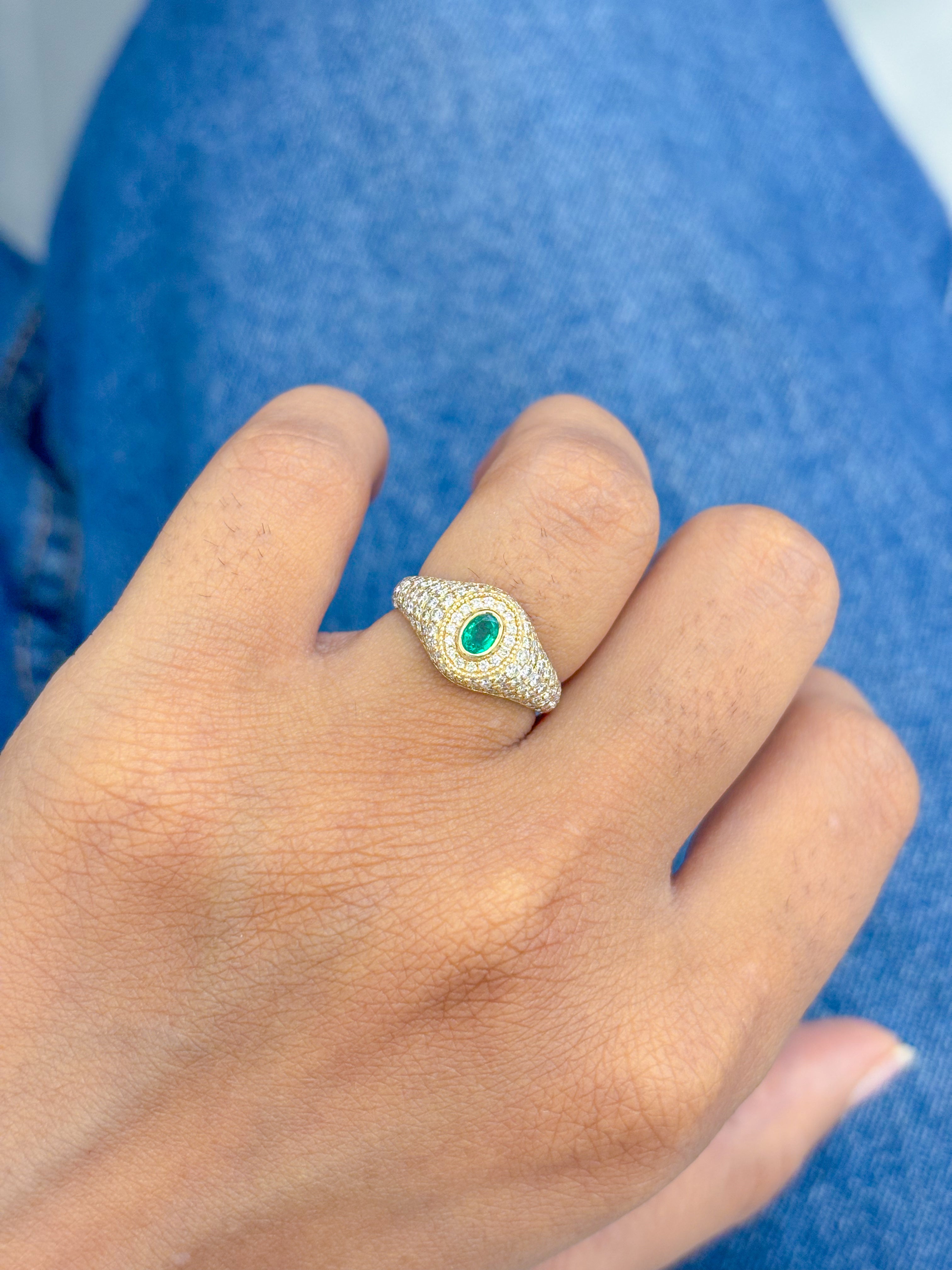 JPRG-4273/10472 Emerald Diamond Ring | 18K