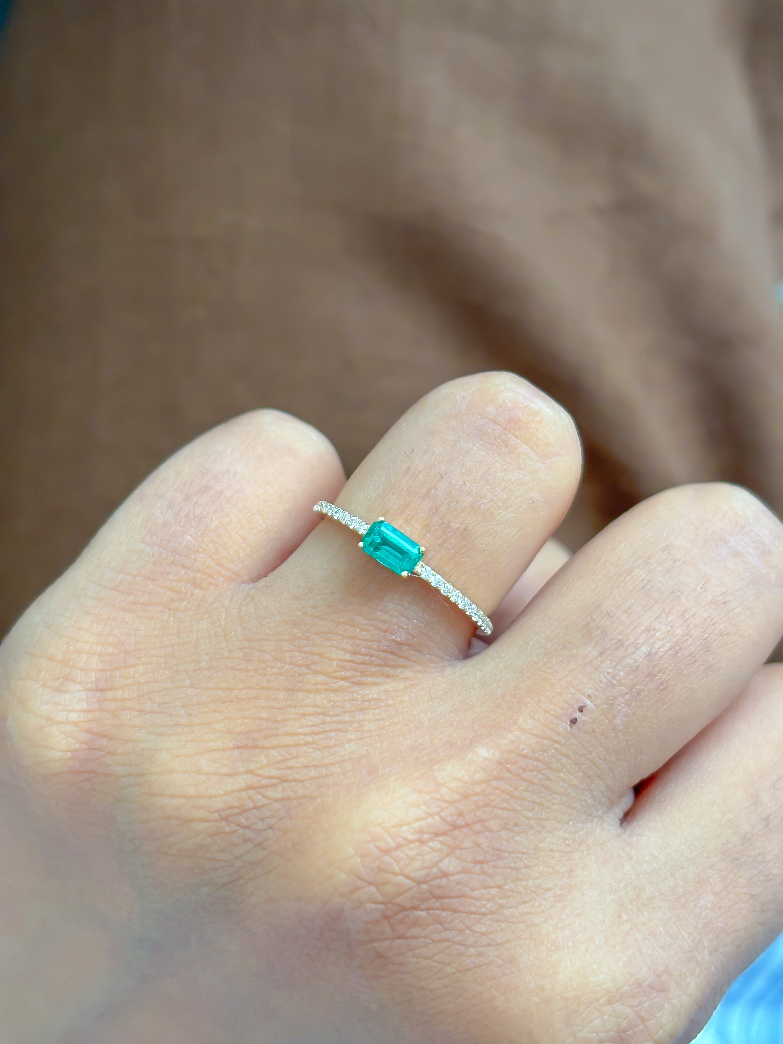 JPRG-4404/10996 Emerald Diamond Octagon Thin Ring | 14K