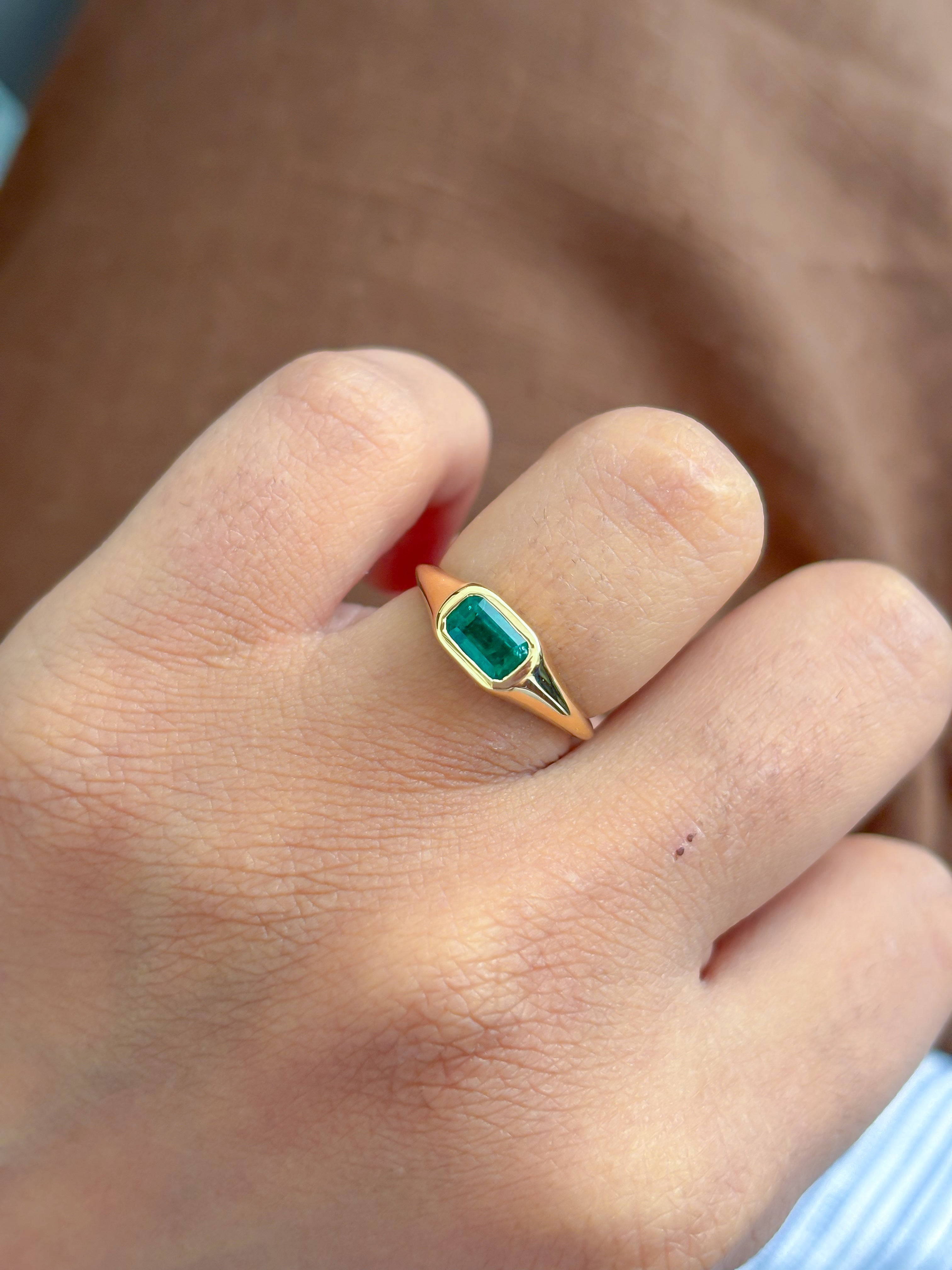 JPRG-4408/11000 Emerald Ring | 18K