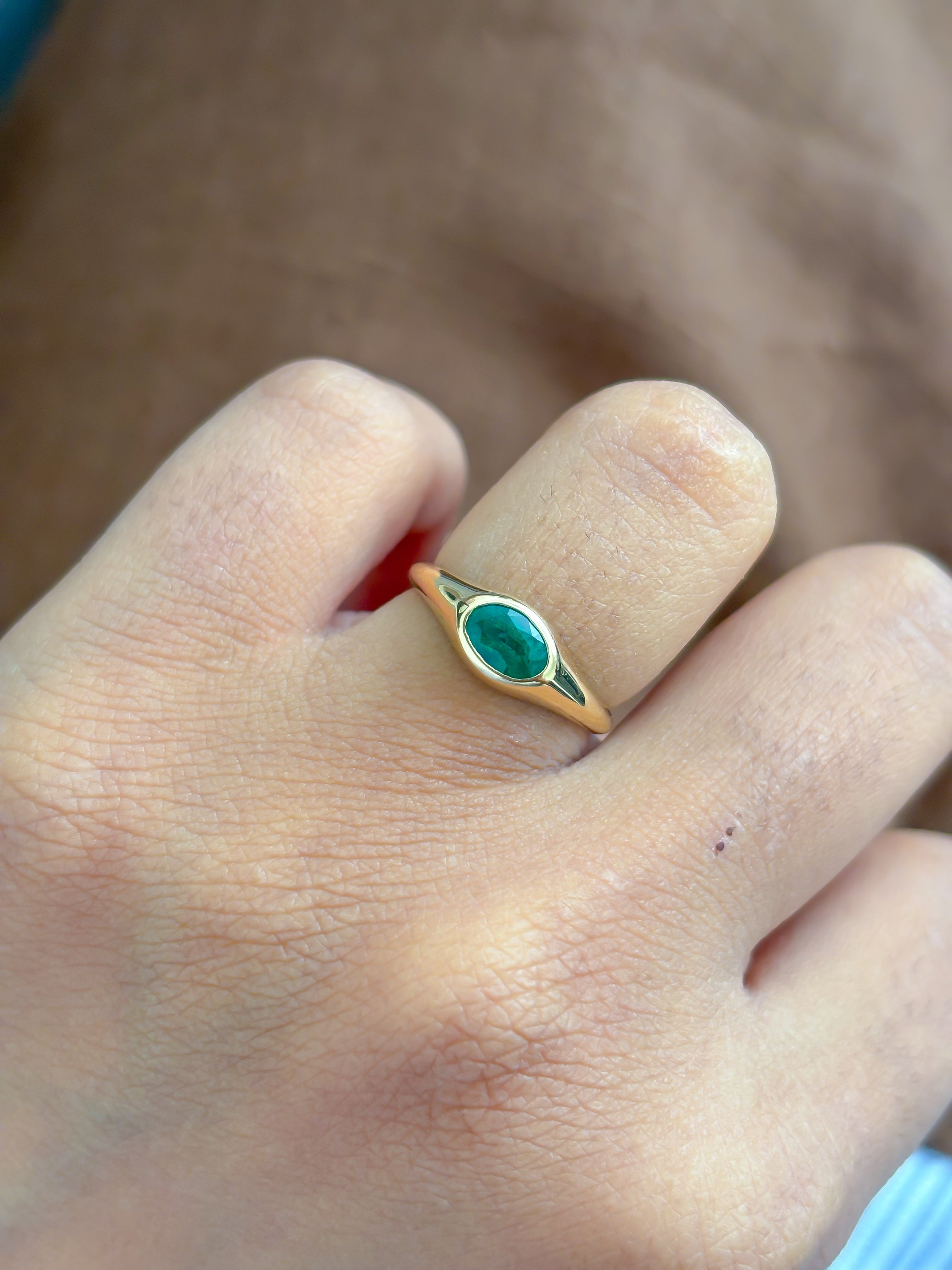 JPRG-4410/11002 Emerald Ring | 14K