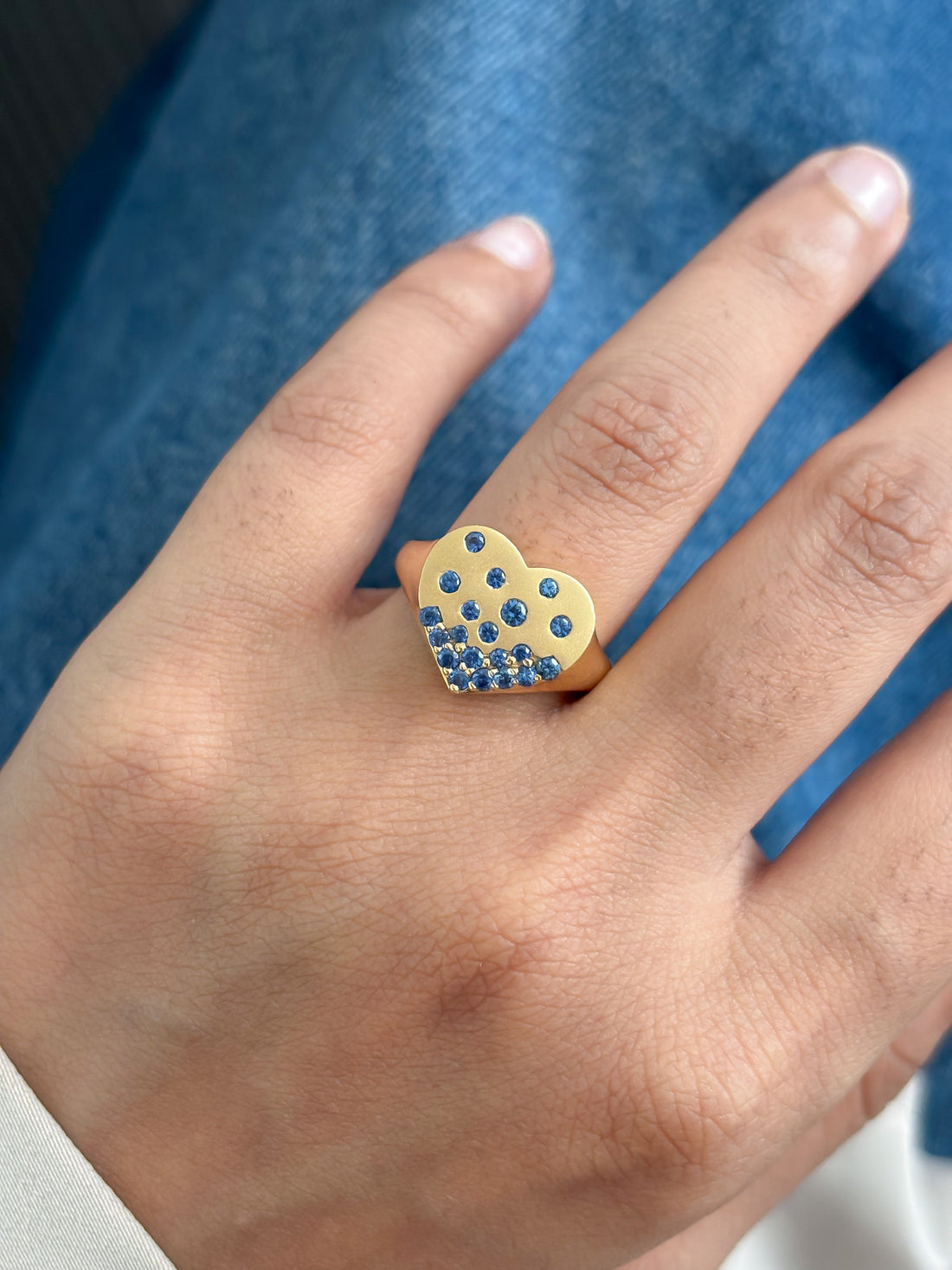 JPRG-4432/11031 Blue Sapphire Ring | 18K