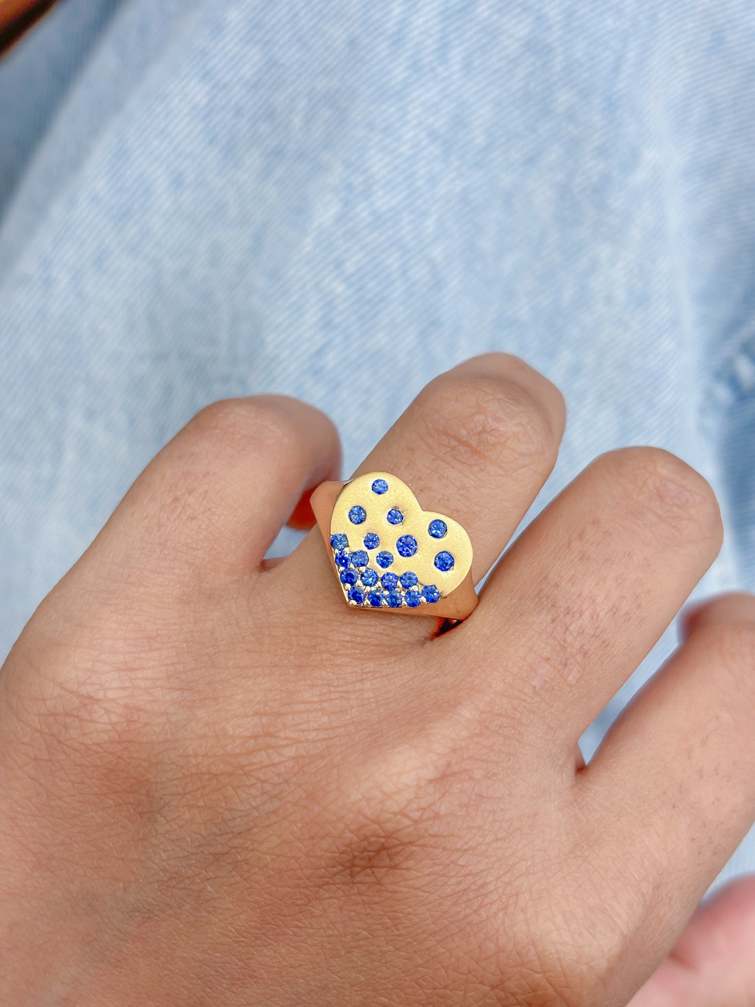 JPRG-4483/11131 Blue Sapphire Ring | 18K