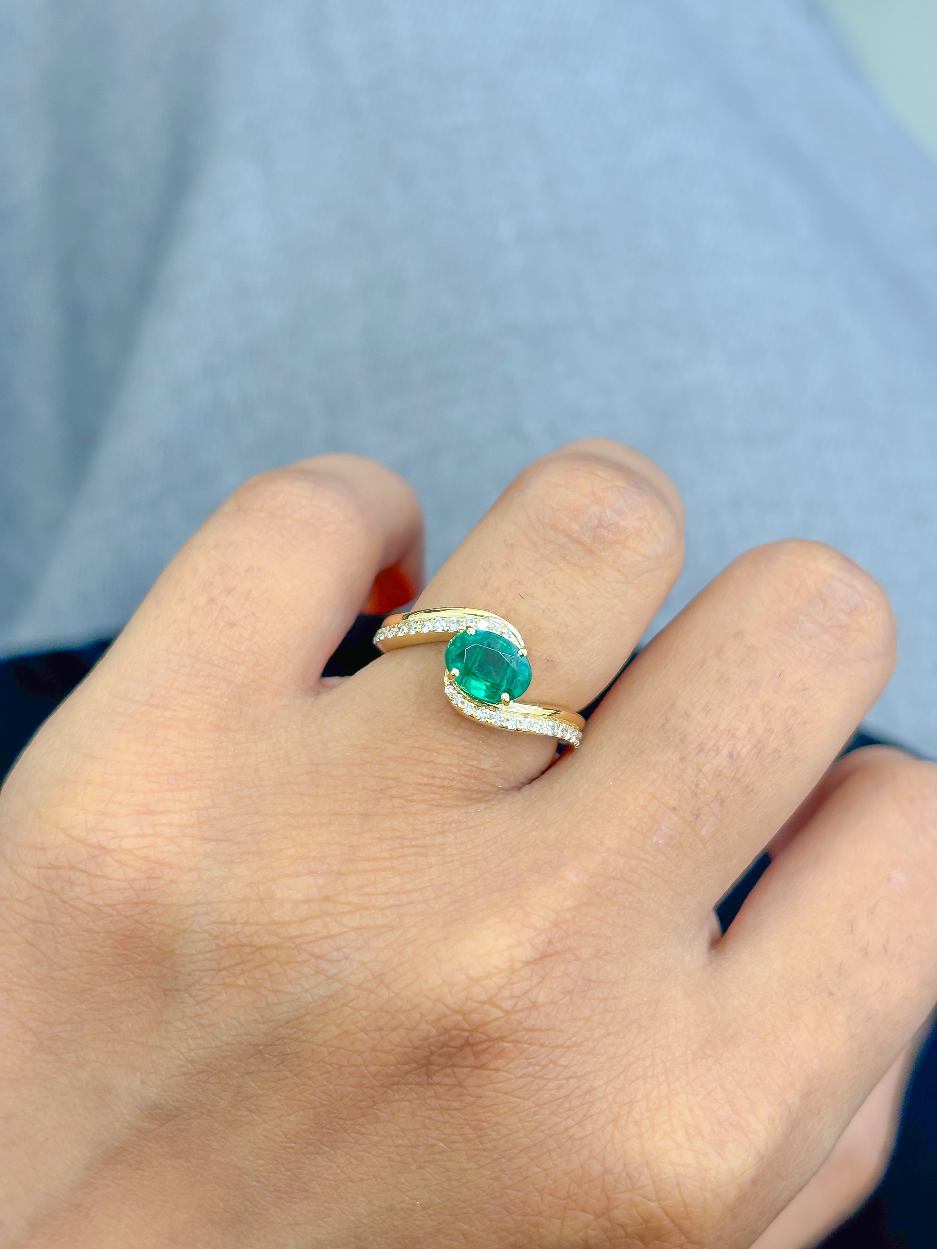 JPRG-4521/11199 Emerald Diamond Ring | 18K