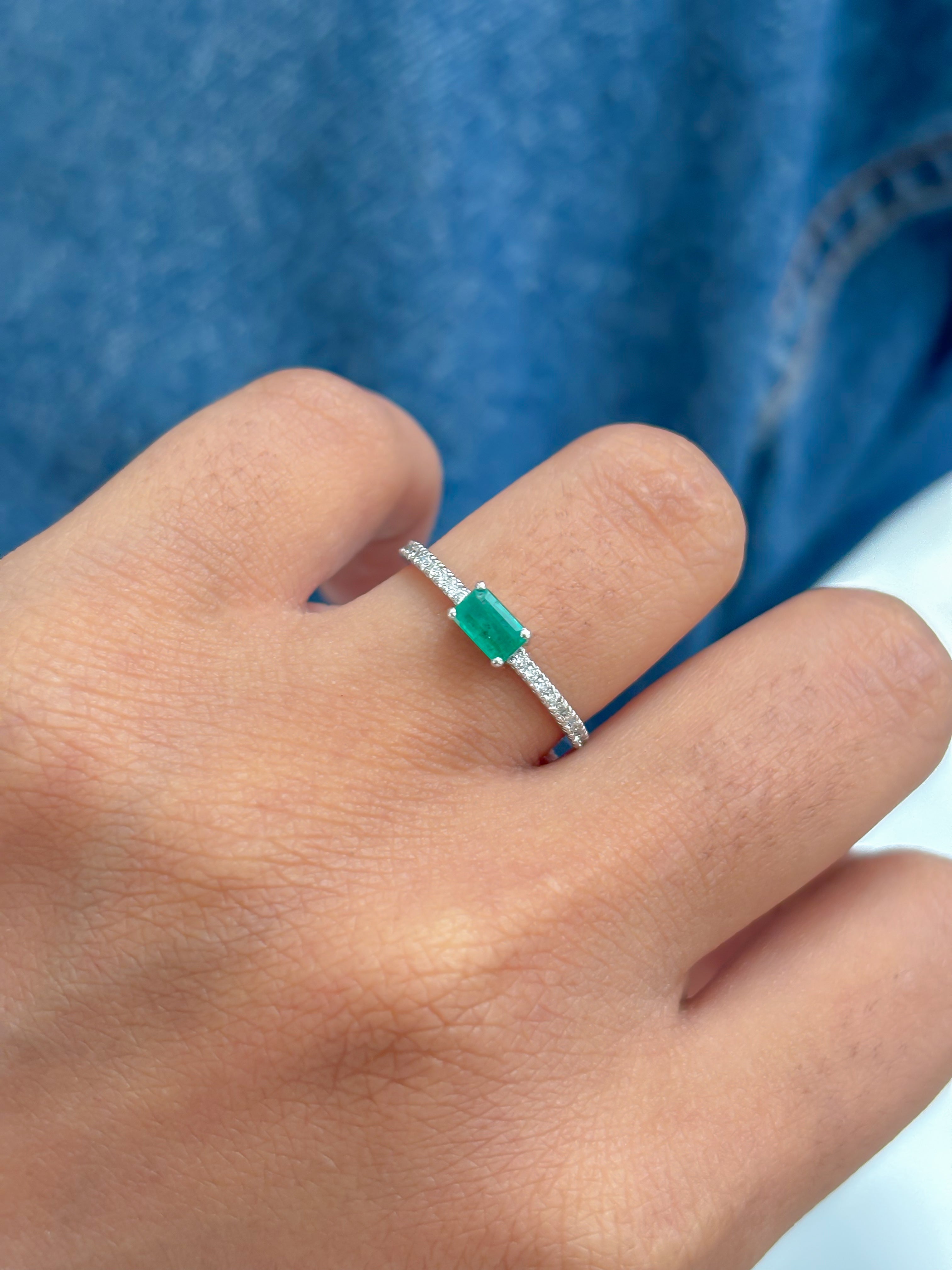 JPRG-4625/11386 Emerald Diamond Octagon Thin Ring | 14K