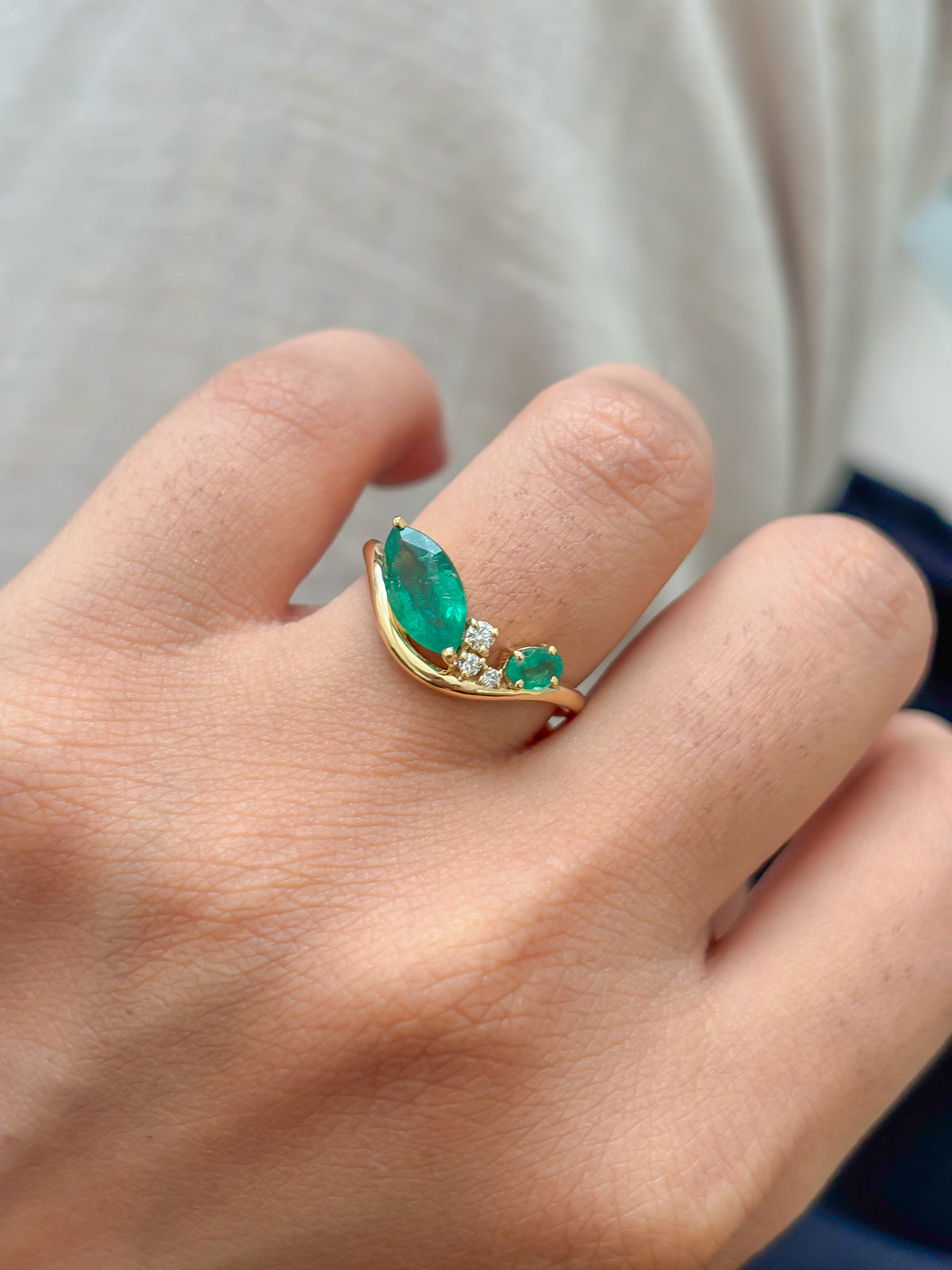 JPRG-4714/11554 Emerald Diamond Ring | 18K