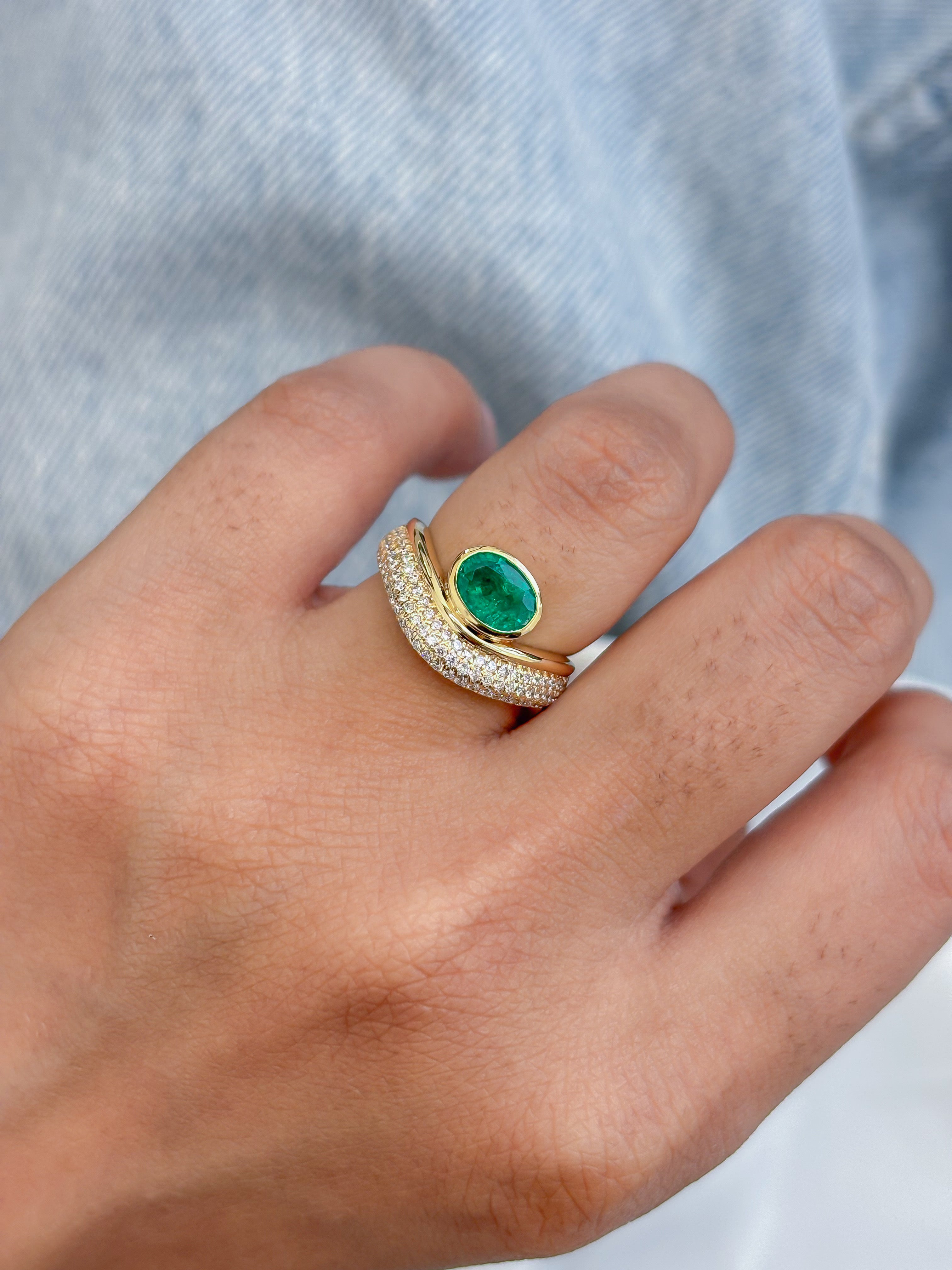 JPRG-4832/11786 Emerald Diamond Ring | 18K