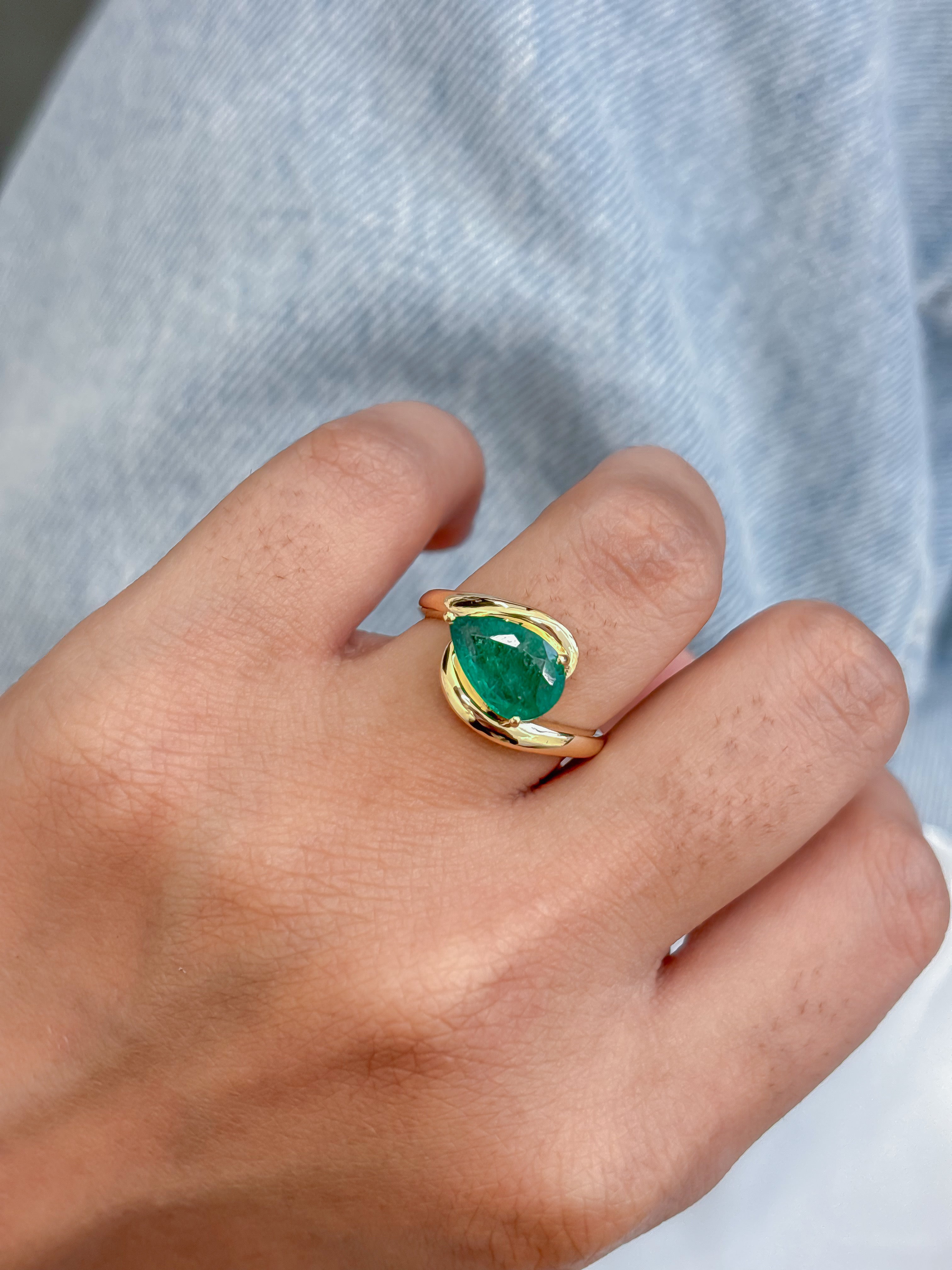 JPRG-4846/11800 Emerald Ring | 18K