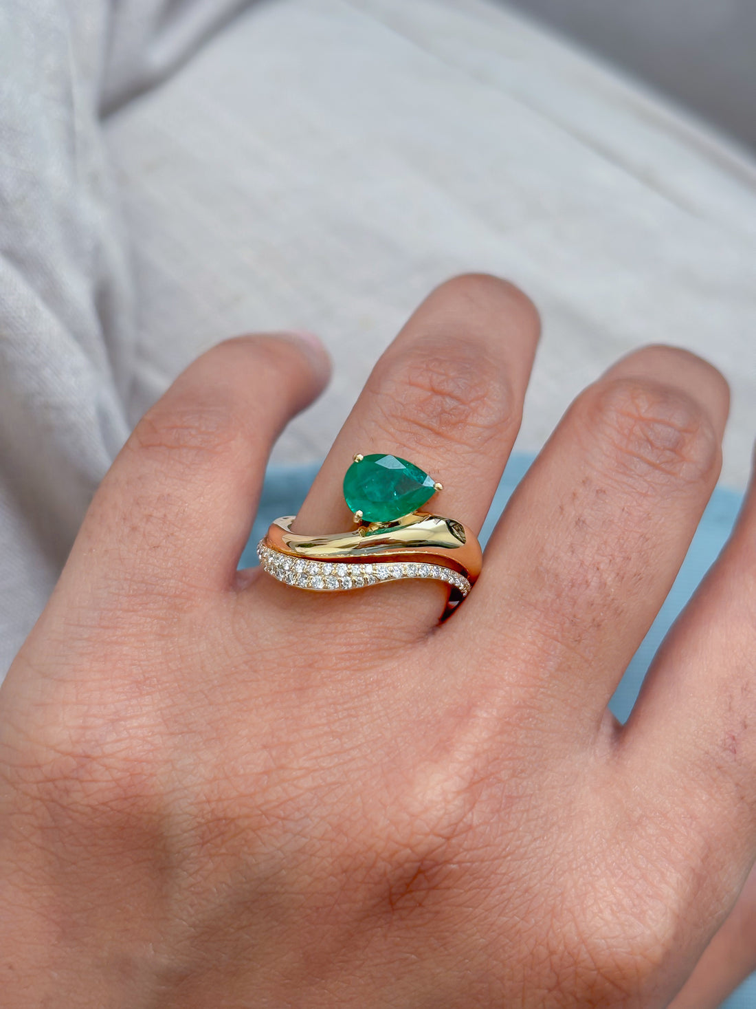 JPRG-4887/11894 Emerald Diamond Ring | 18K