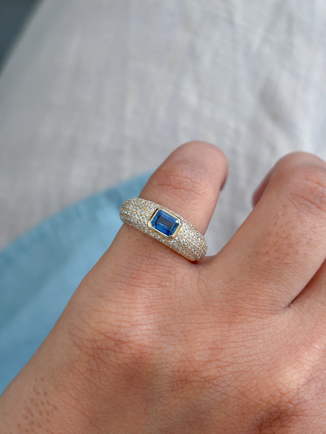 JPRG-4902/11919 Blue Sapphire Ring | 14K