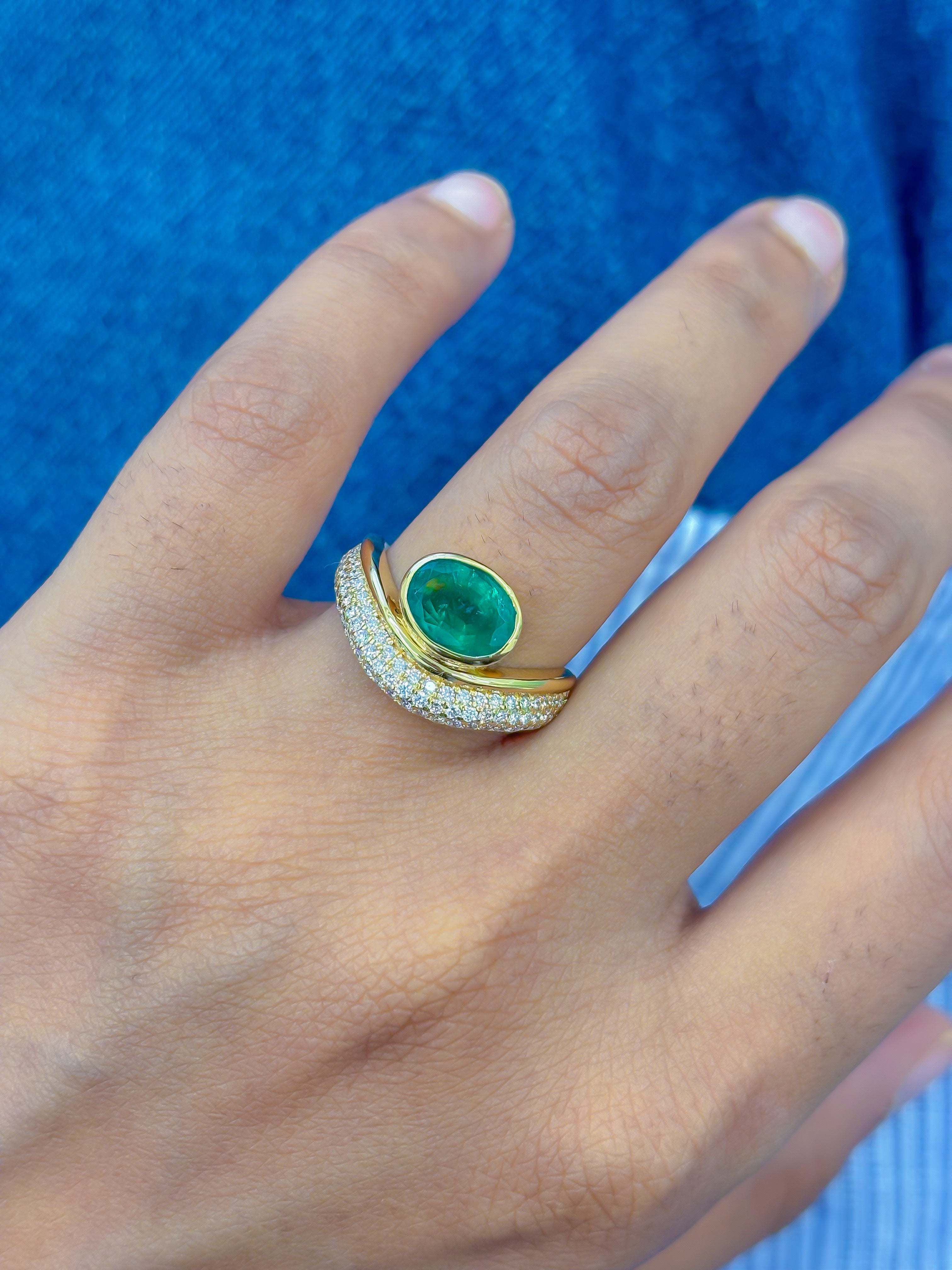 JPRG-4929/11977 Emerald Diamond Ring | 18K