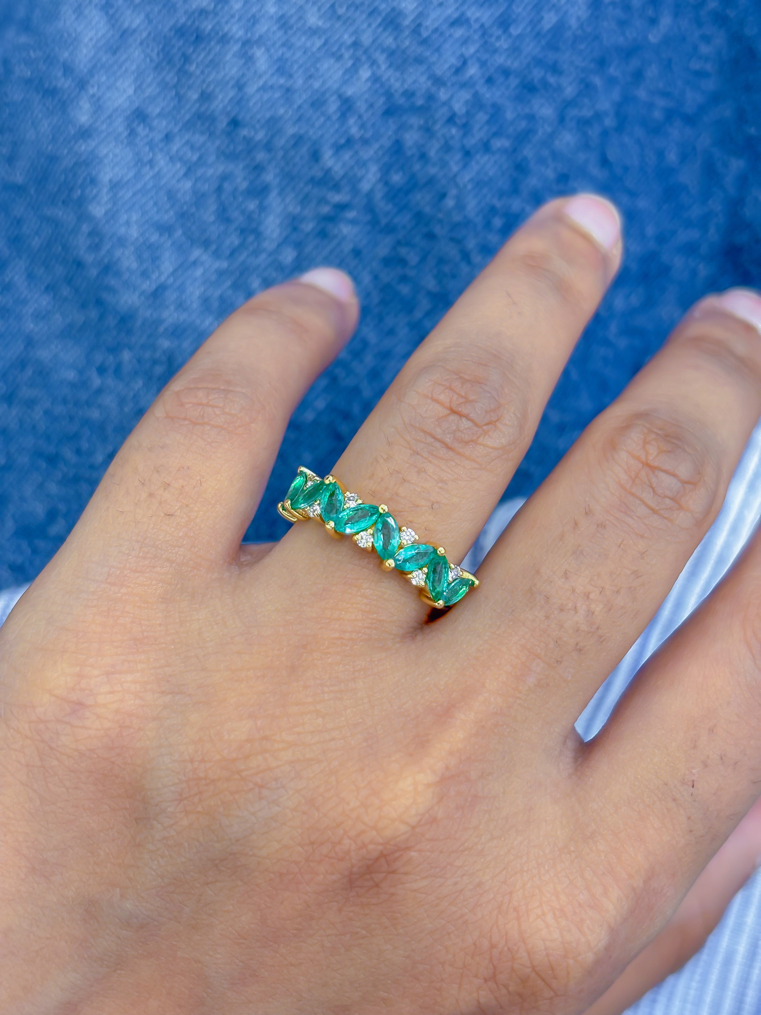 JPRG-4931/11979 Emerald Diamond Ring | 18K