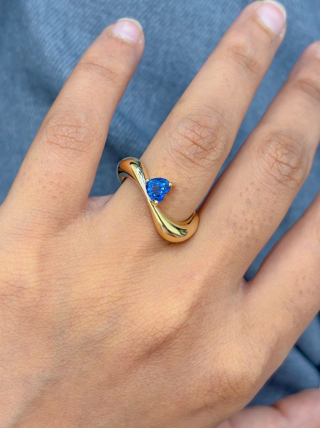 JPRG-5045/12166 Blue Sapphire Ring | 18K