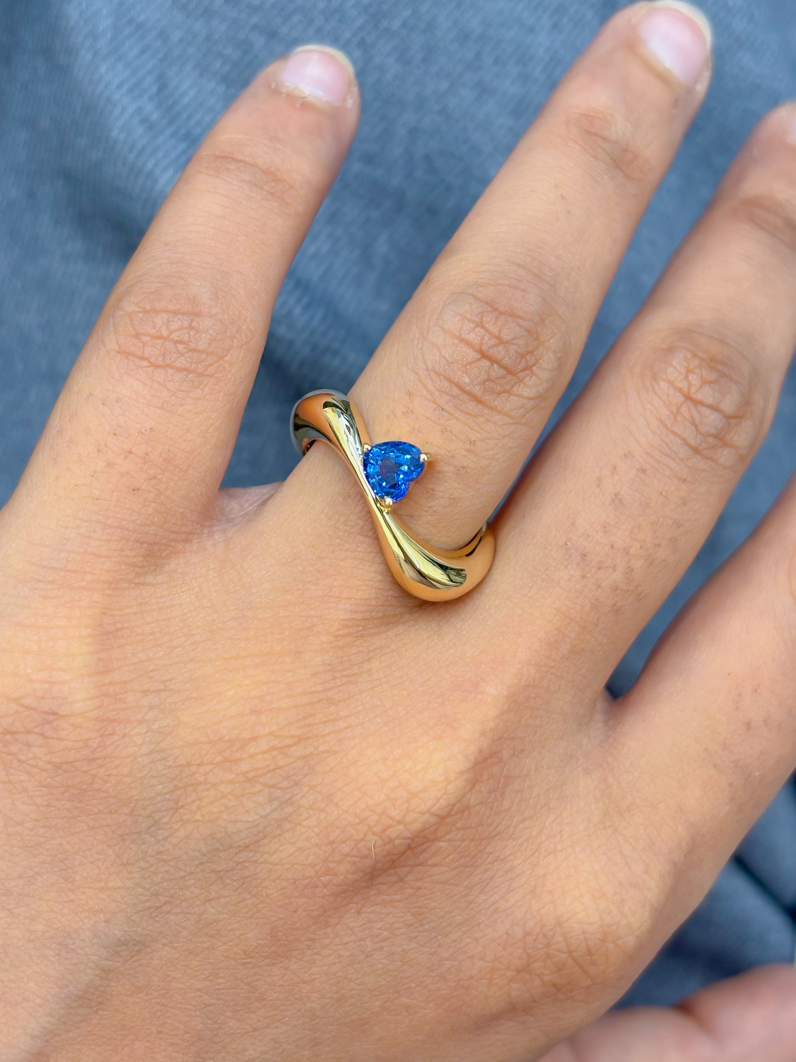 JPRG-5045/12166 Blue Sapphire Ring | 18K