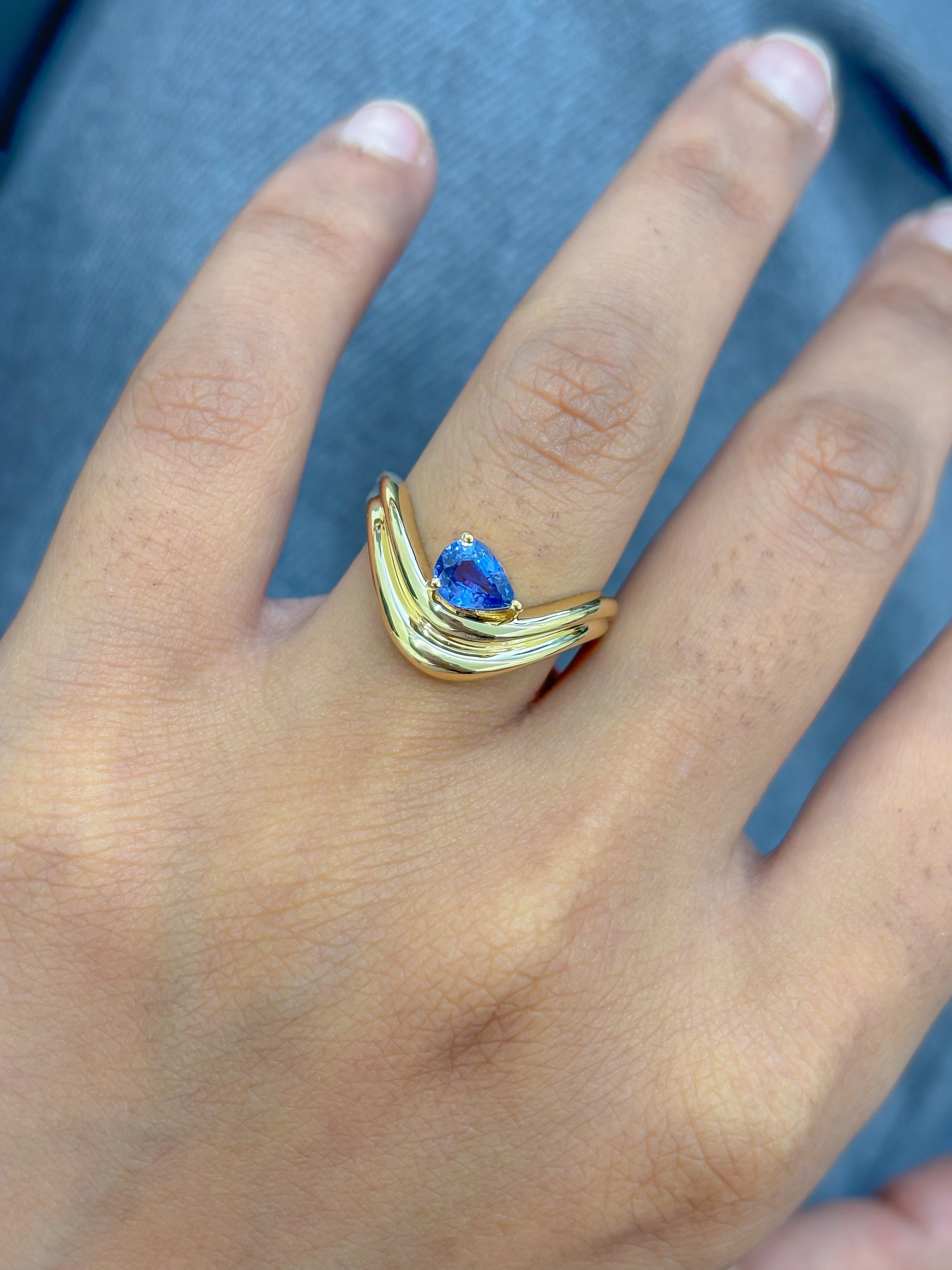 JPRG-5051/12172 Blue Sapphire Ring | 18K