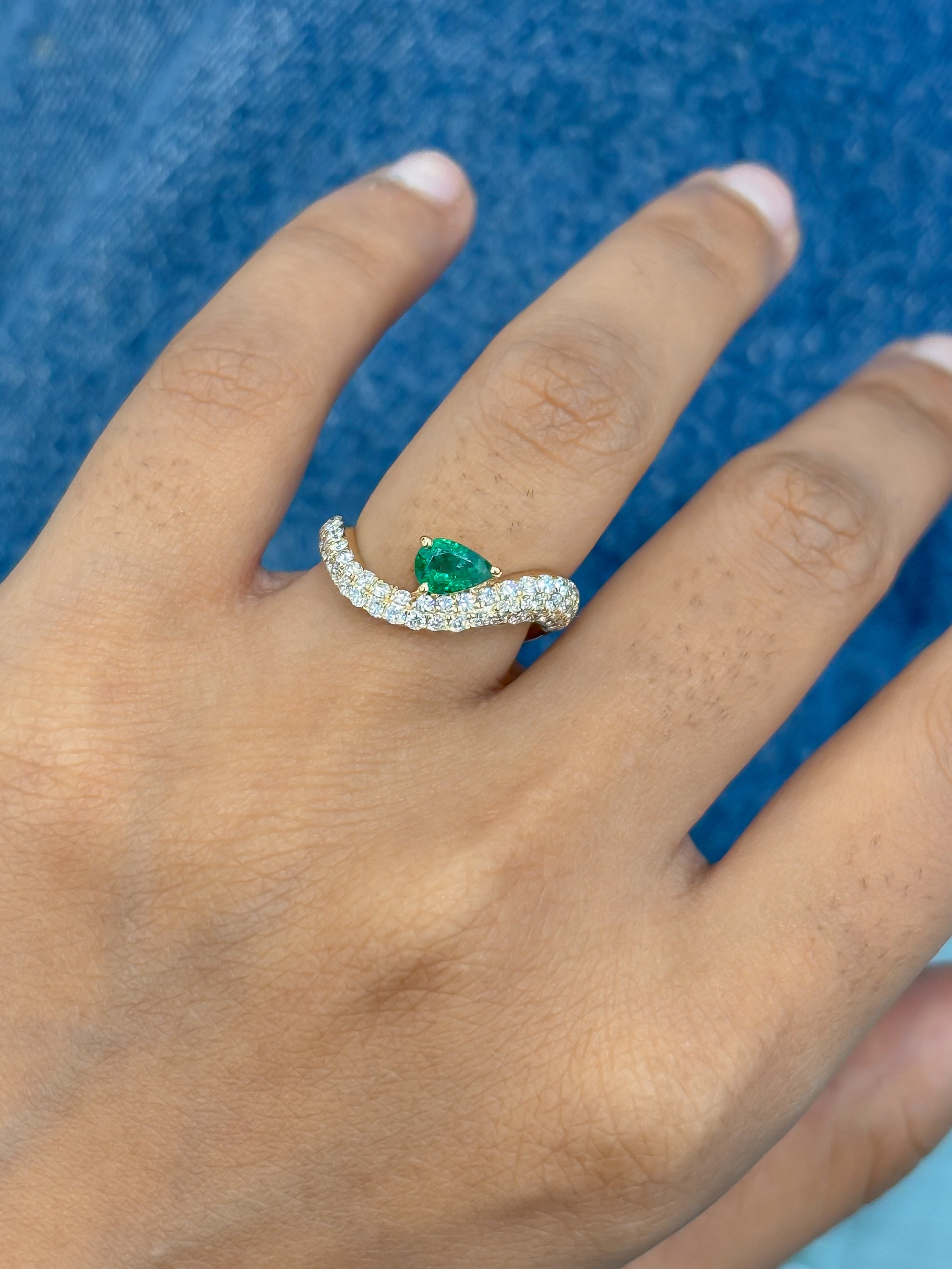 JPRG-5233/12484 Emerald Diamond Ring | 18K