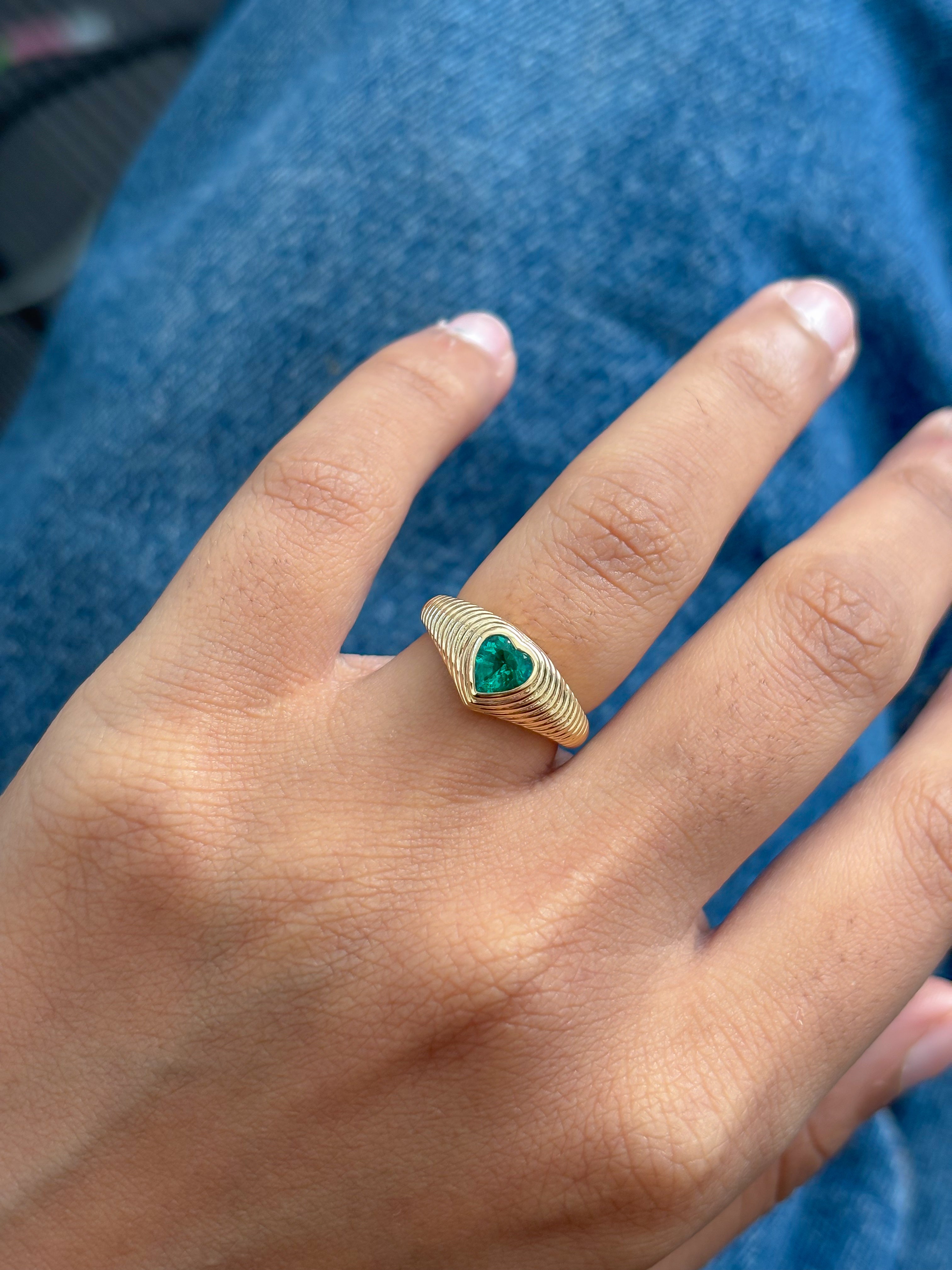 JPRG-5355/12741 Emerald Ring | 18K
