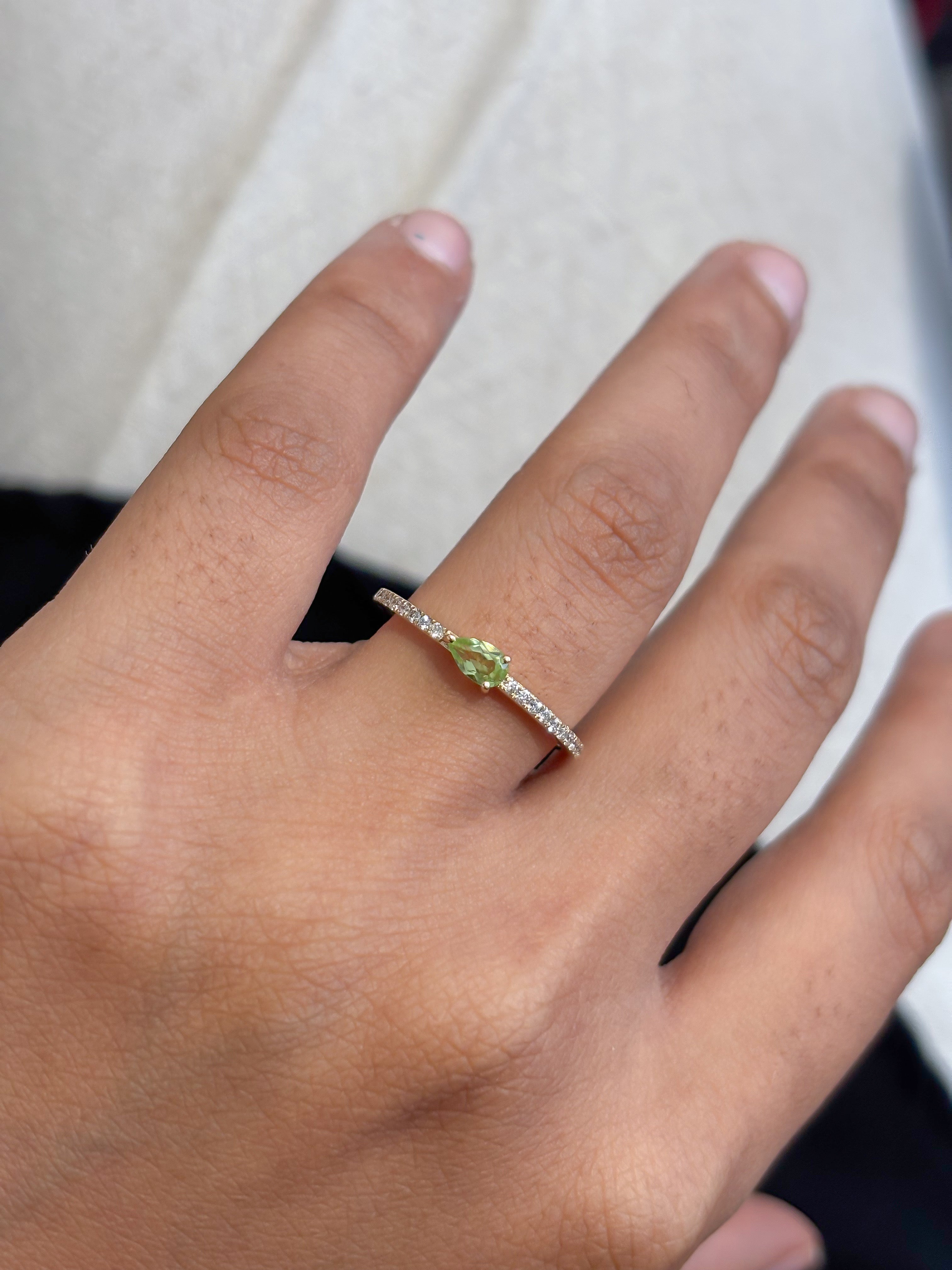 JPRG-5445/12975 Diamond Peridot Ring | 14K