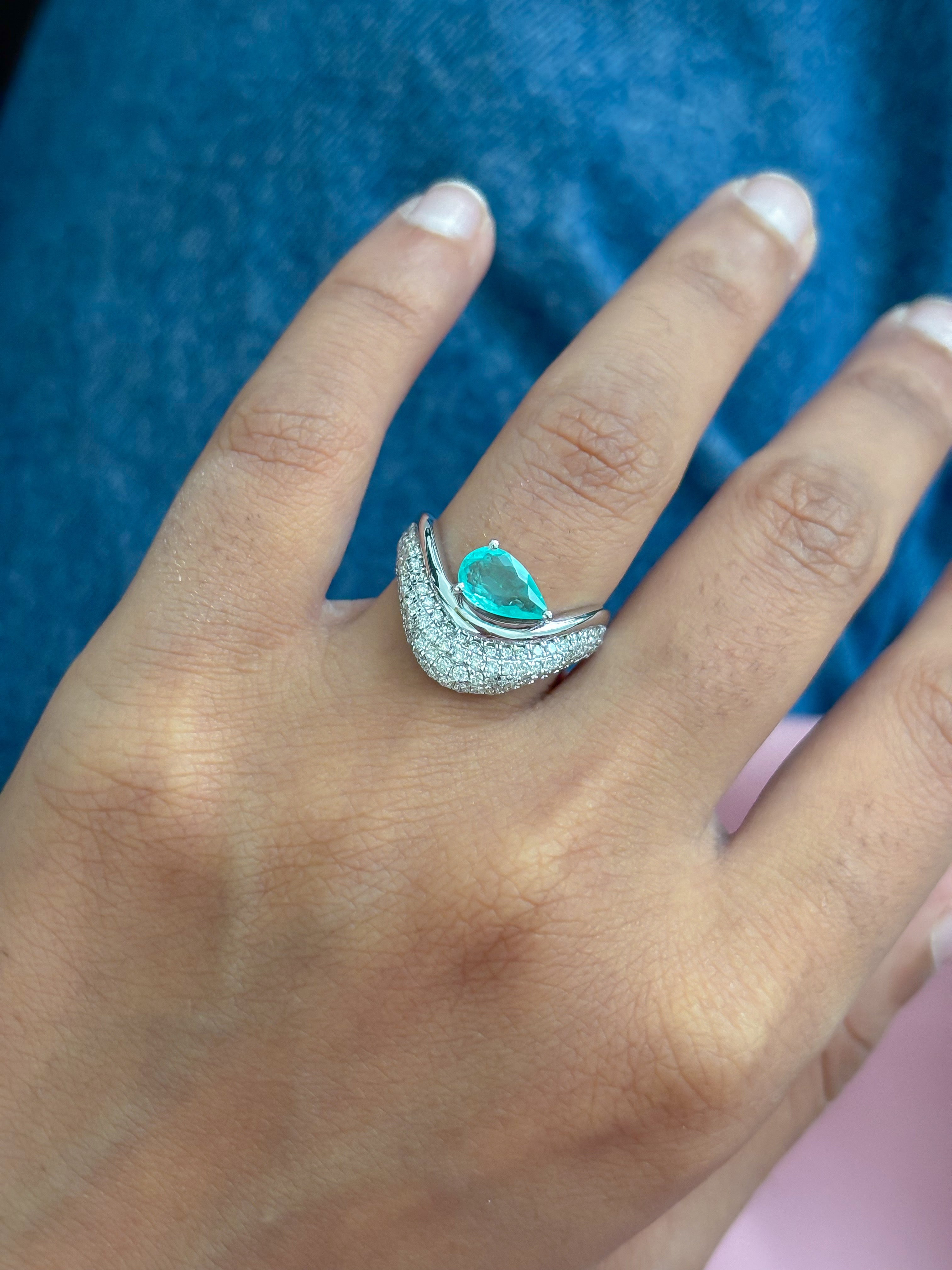 JPRG-5516/13107 Paraiba Tourmaline Diamond Ring | 18K