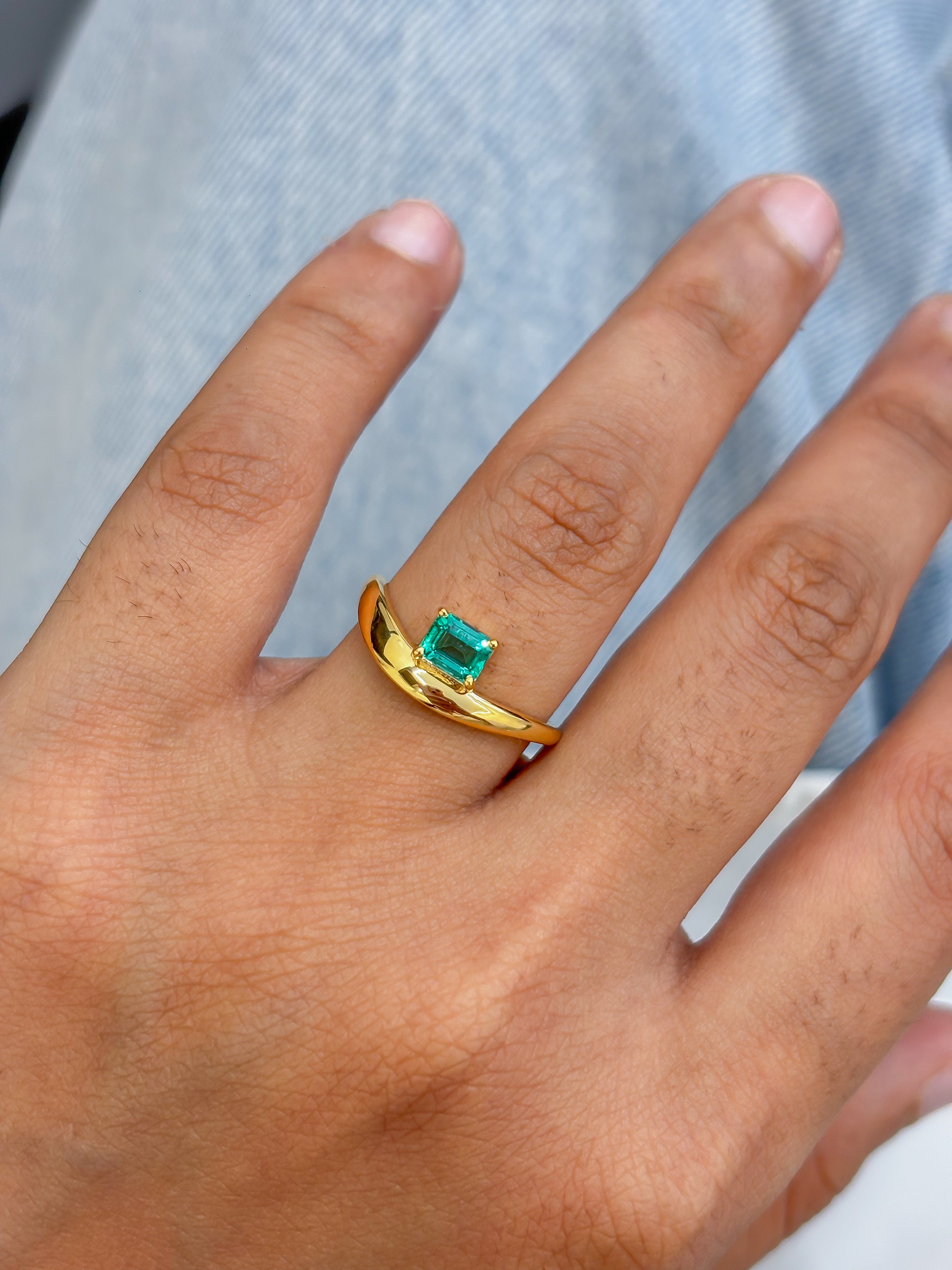 JPRG-5756/13554 Emerald Ring | 18K