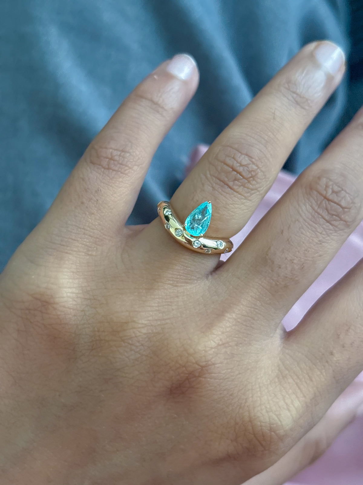JPRG-5878/13937 Paraiba Tourmaline Diamond Ring | 18K