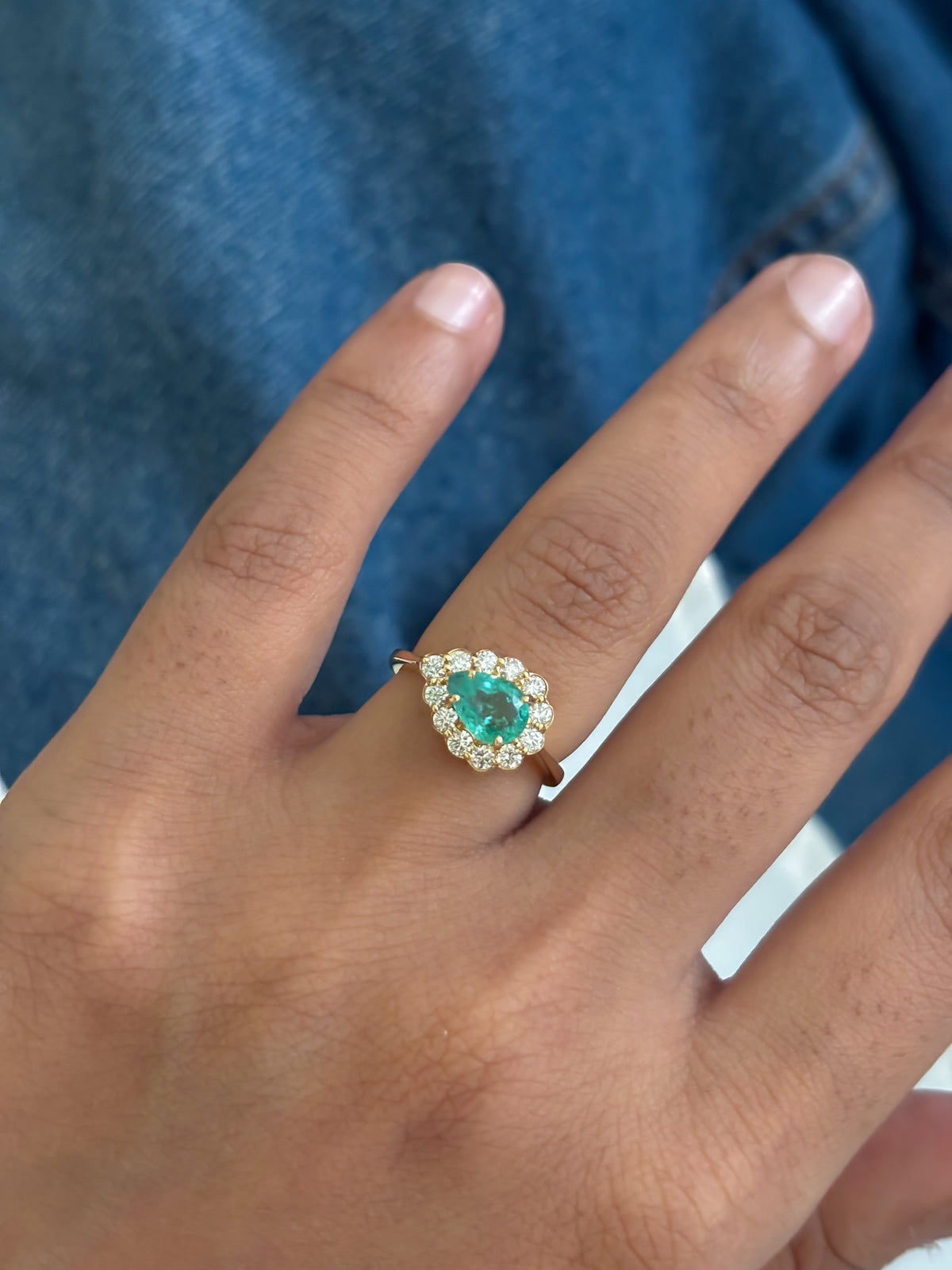 JPRG-6029/14755 Paraiba Tourmaline Diamond Ring | 18K