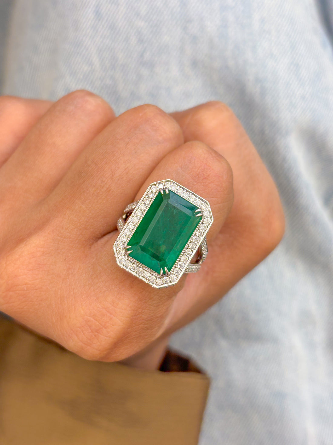 JPRG-688/1681 Emerald Ring | 18K