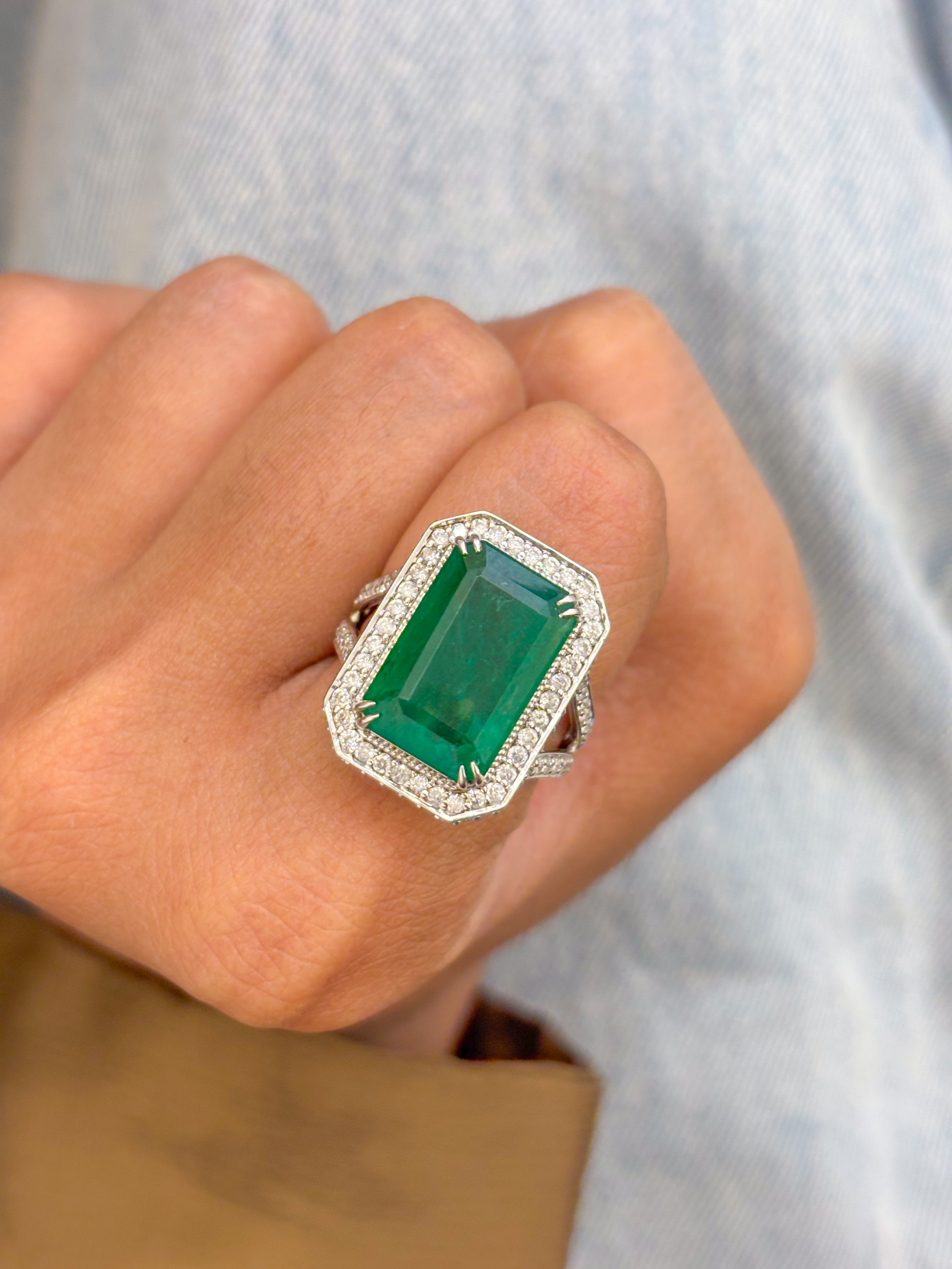 JPRG-688/1681 Emerald Ring | 18K