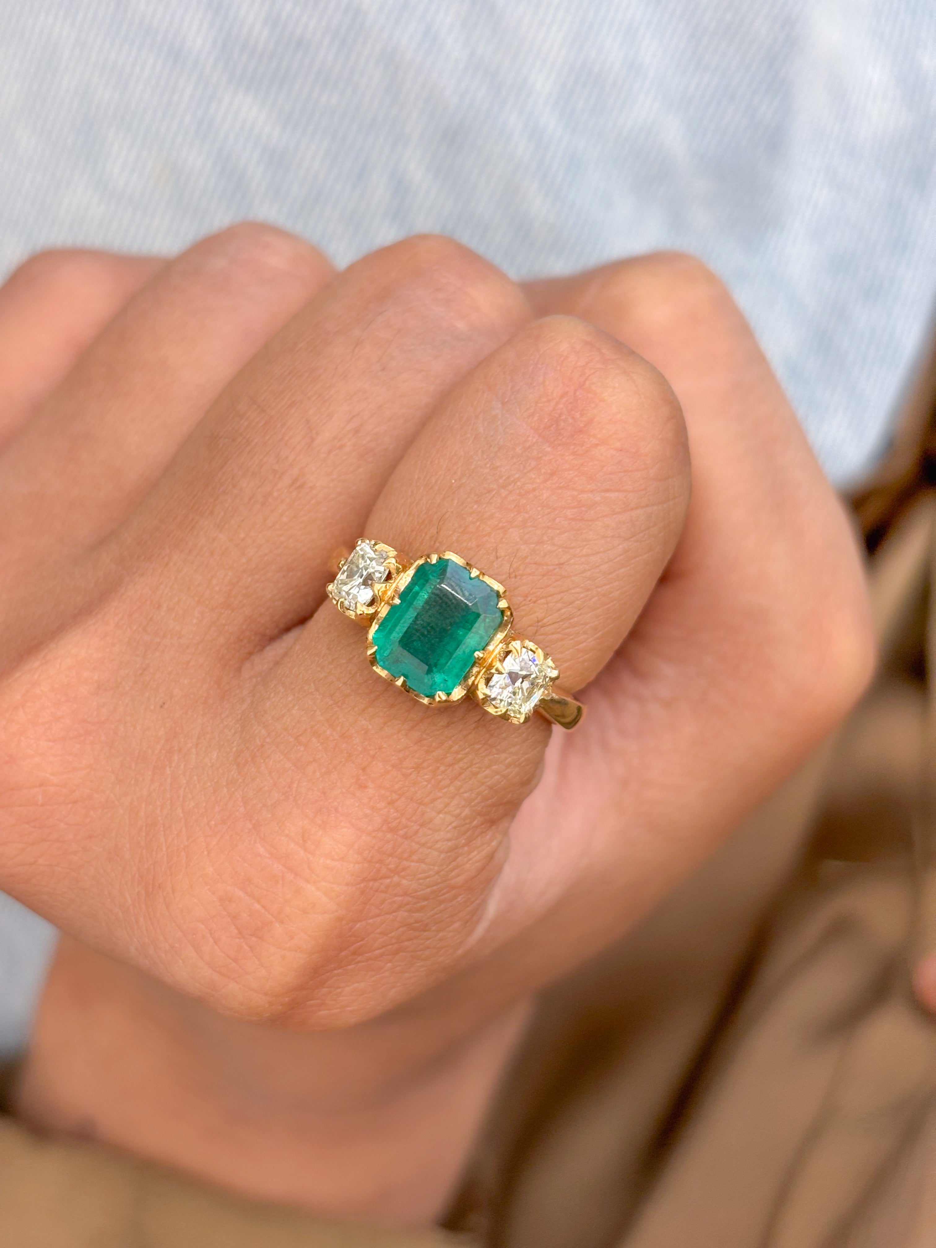 JPRG-753/1689 Emerald Ring | 18K
