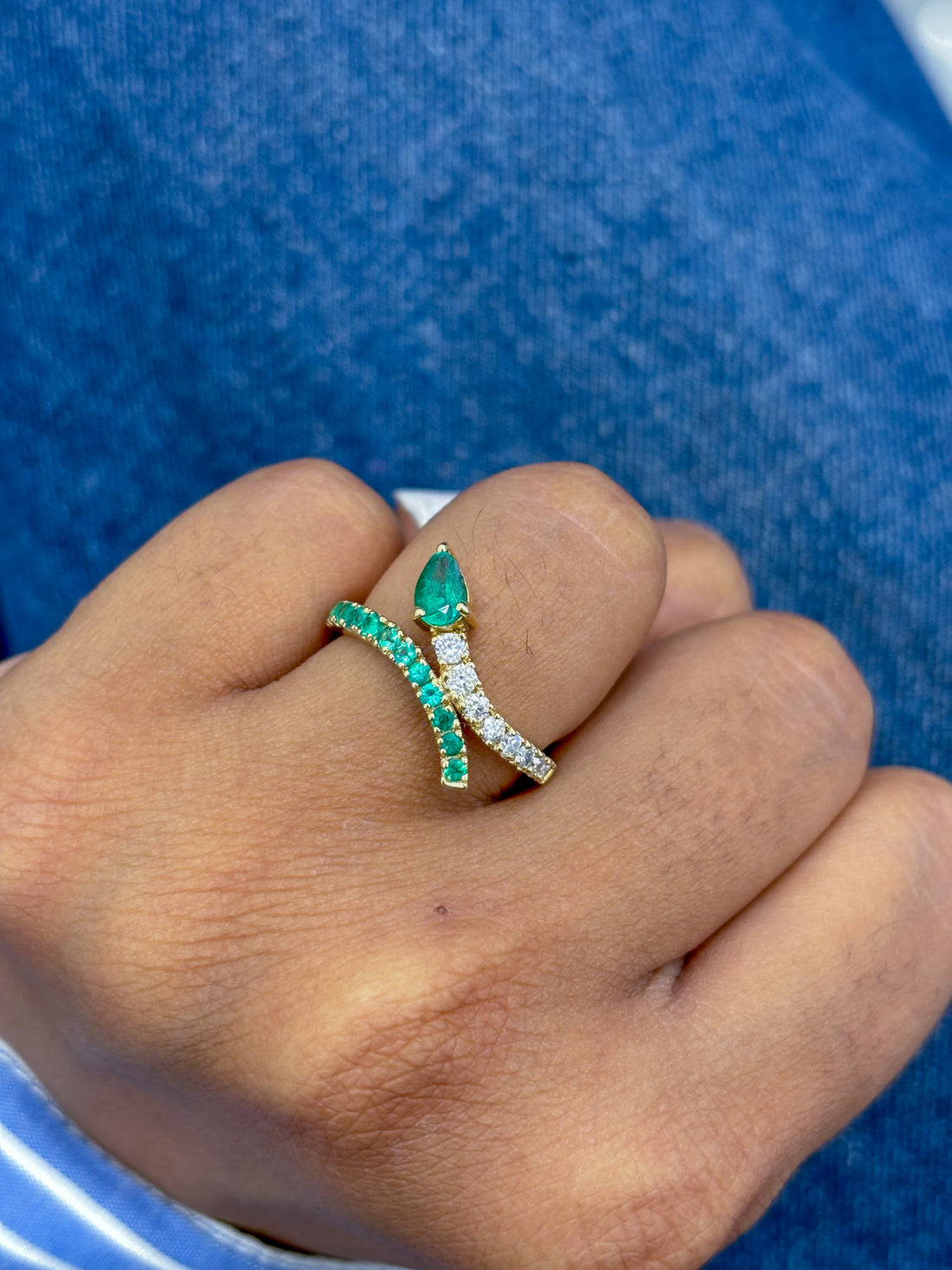 JPRG-768/1690 Emerald Ring | 18K