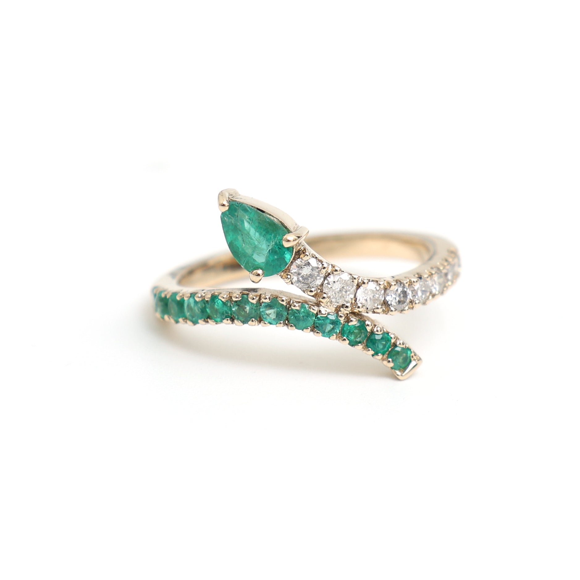 JPRG-768/1690 Emerald Ring | 18K