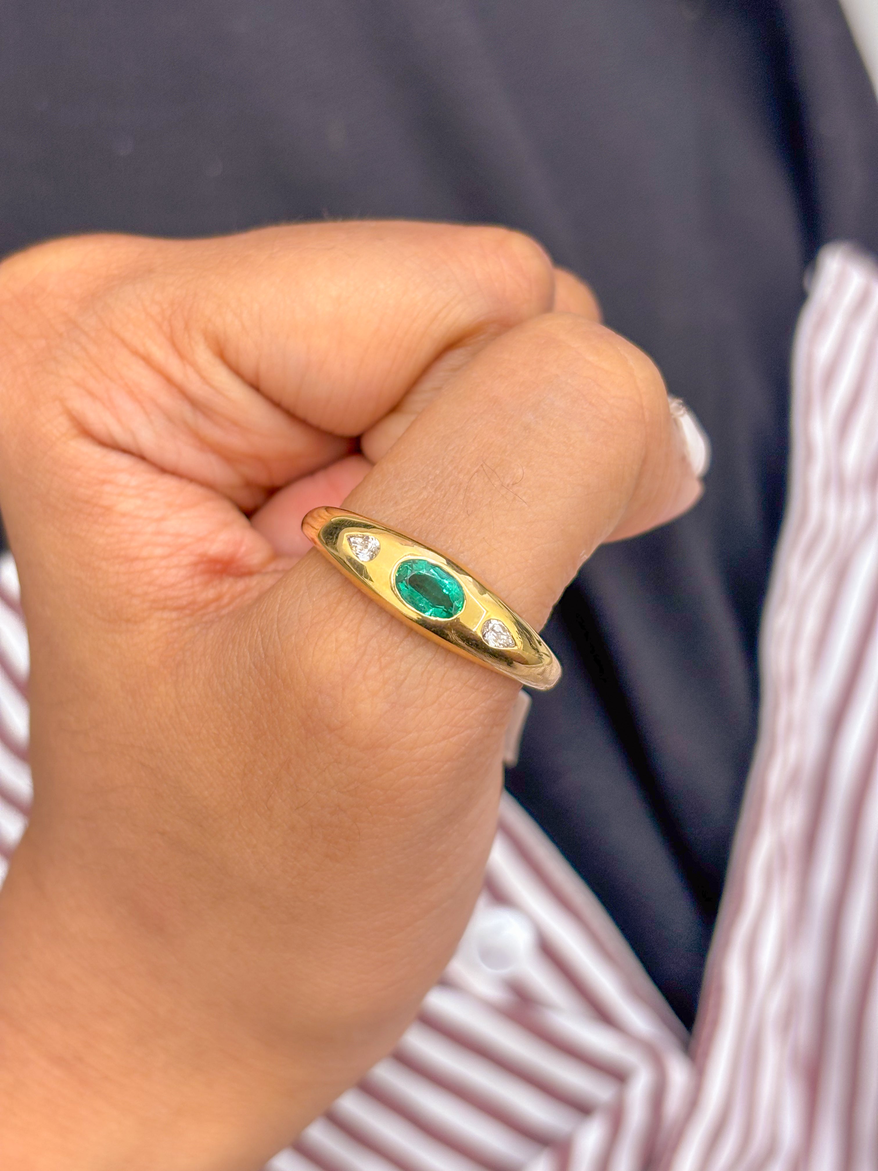 JPRG-897/2006 Emerald Ring | 18K