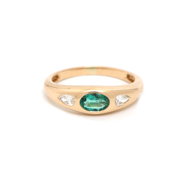JPRG-897/2006 Emerald Ring | 18K